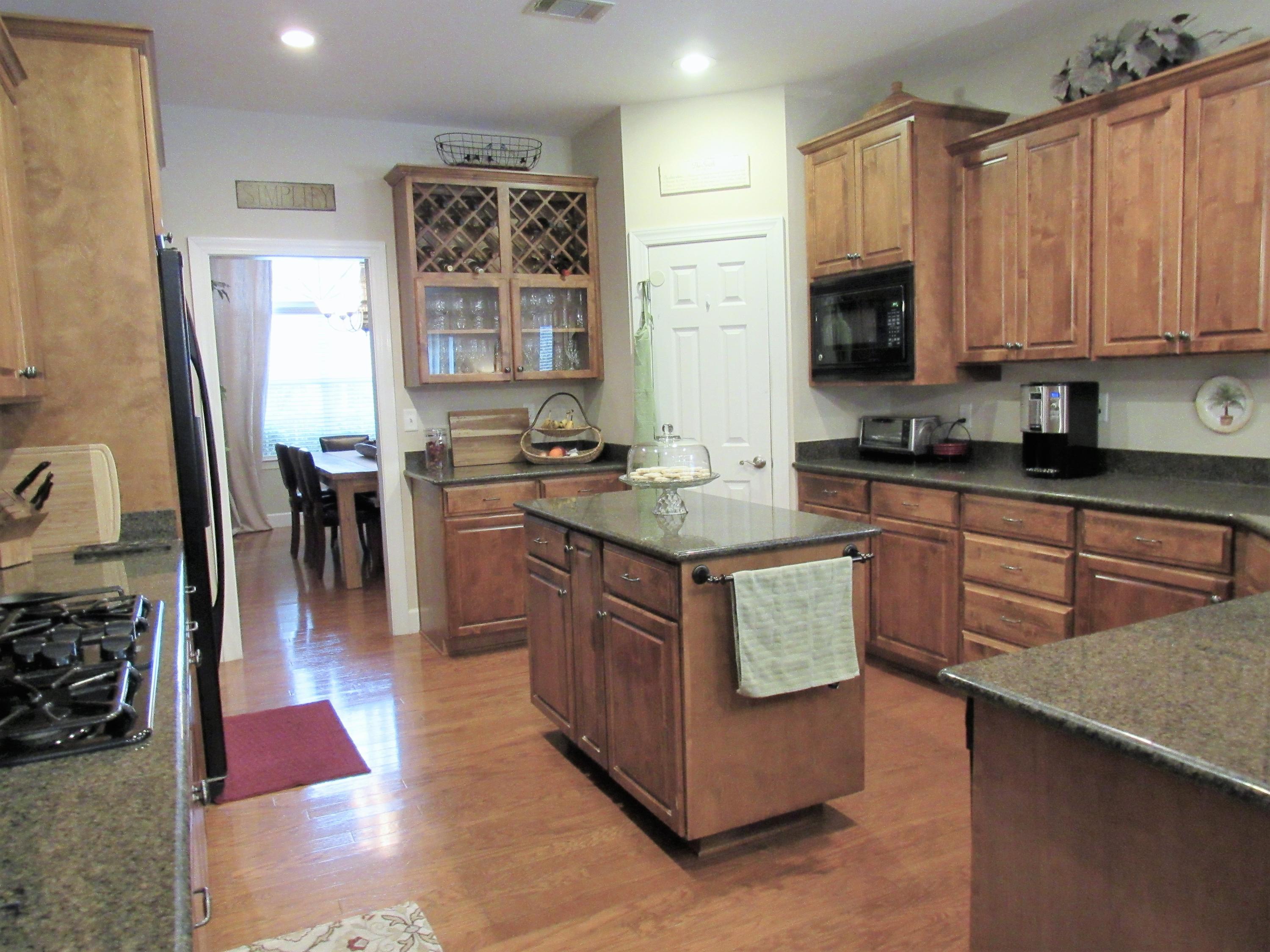 BAYSHORE PLACE PH 4 - Residential