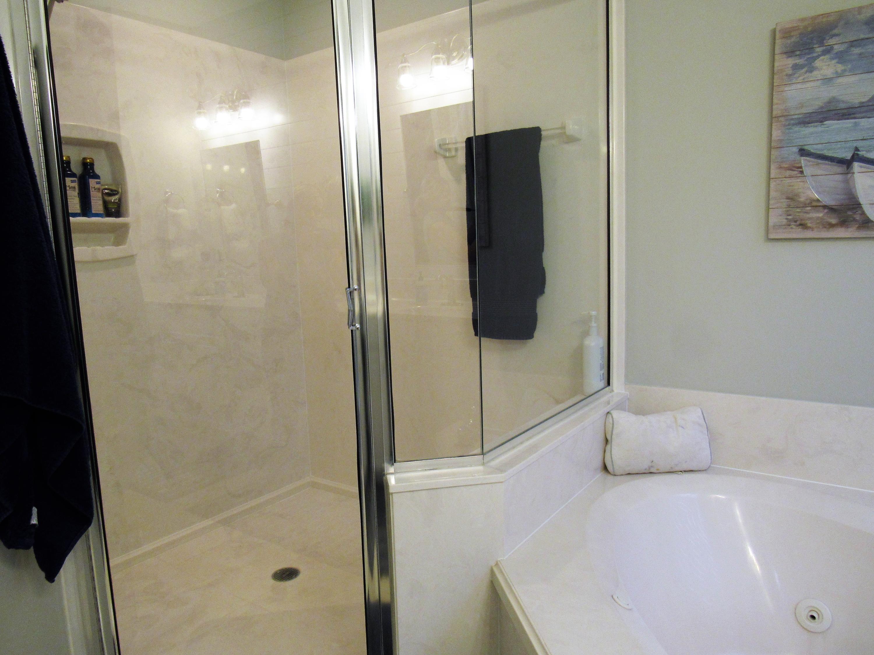 BAYSHORE PLACE PH 4 - Residential