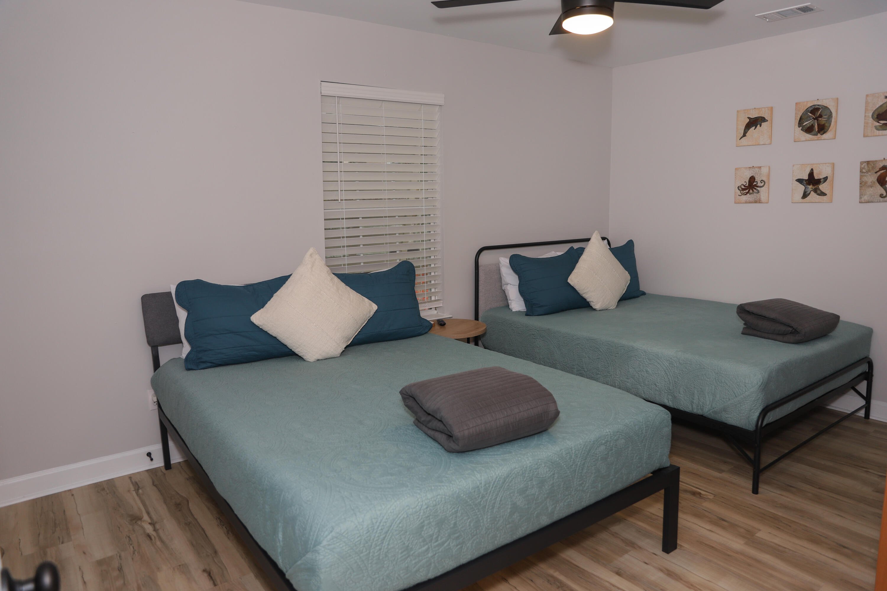 KISKA BEACH 1ST ADDN - Residential