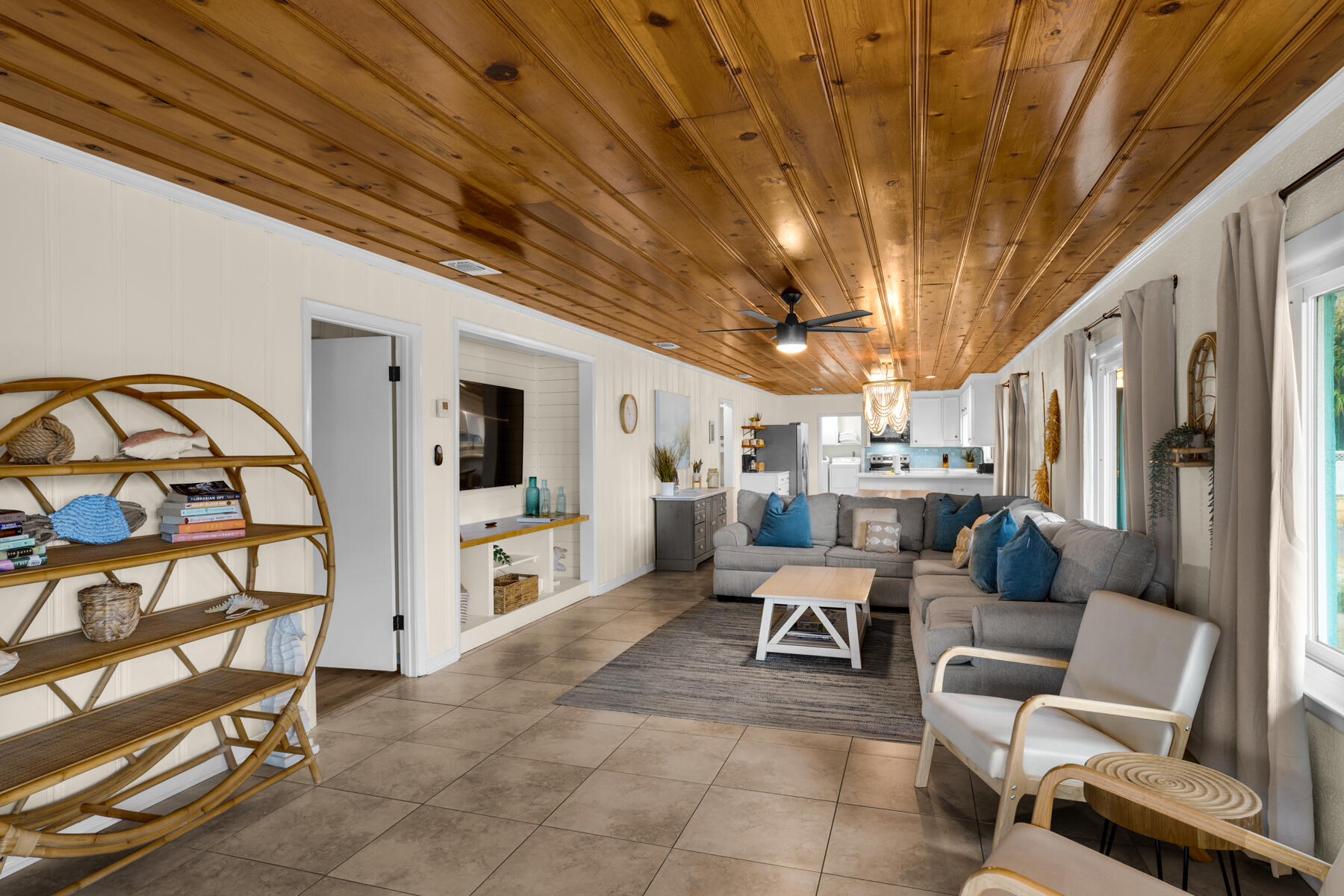 KISKA BEACH 1ST ADDN - Residential