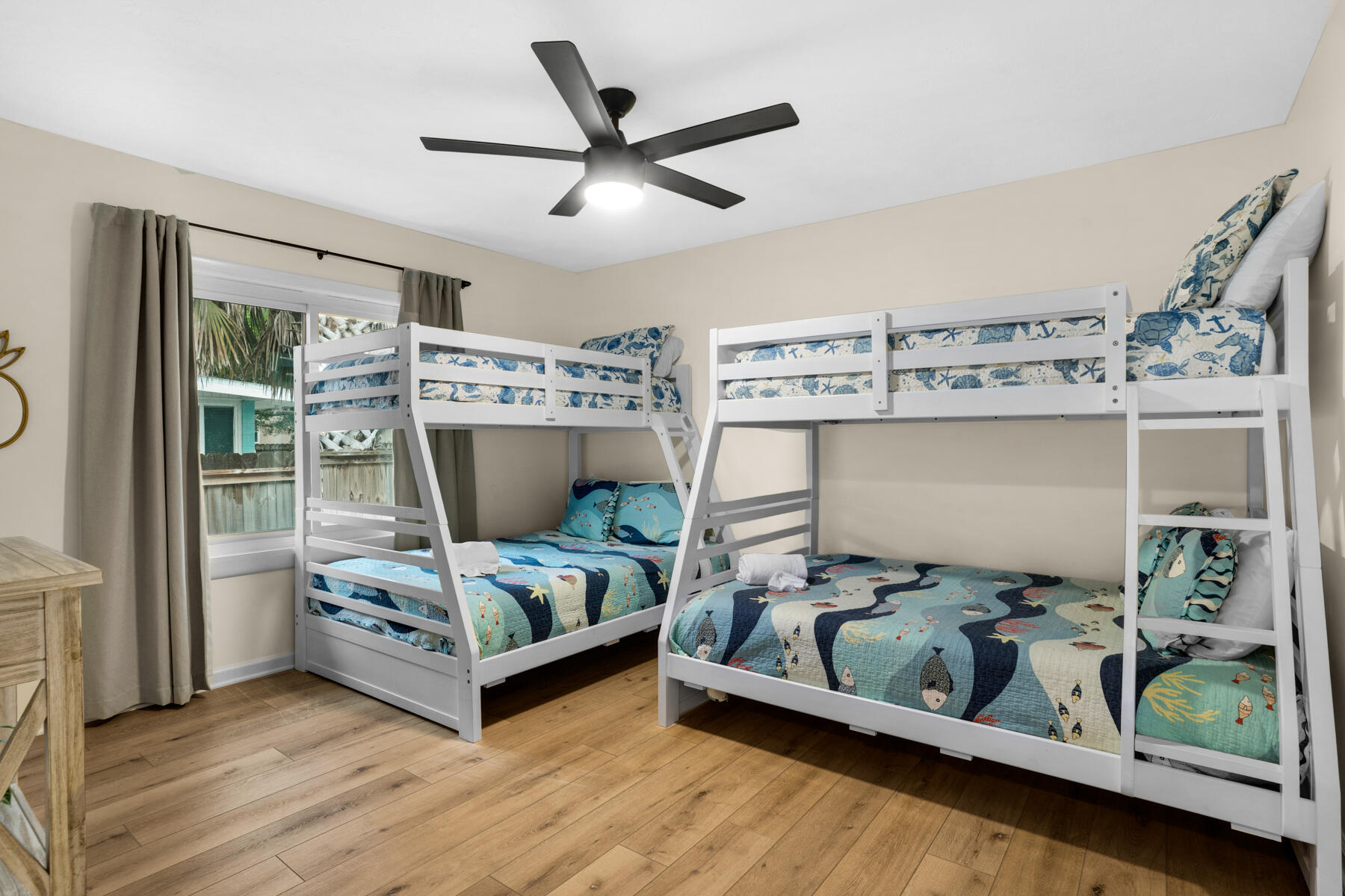 KISKA BEACH 1ST ADDN - Residential