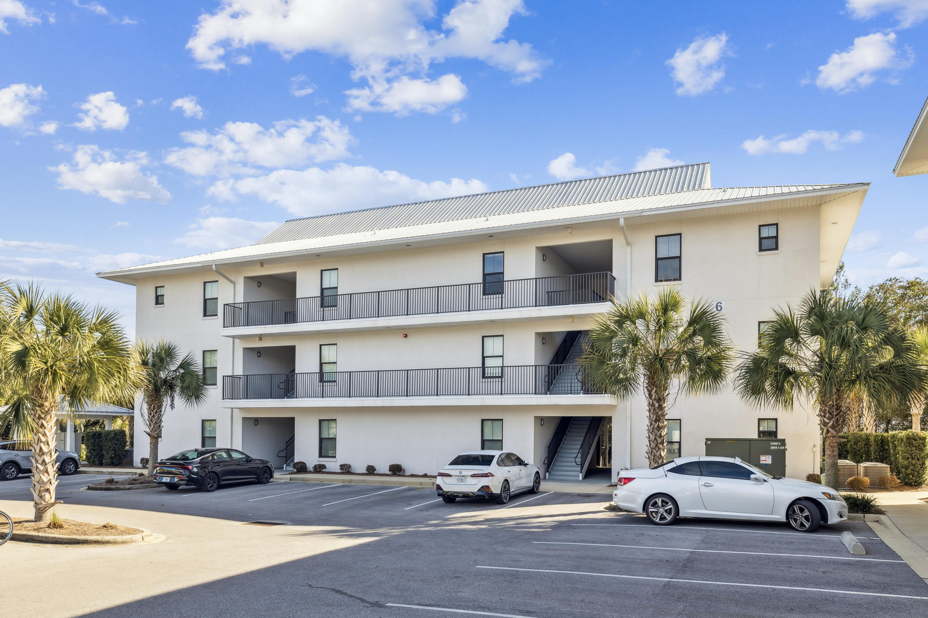 Hidden Lake Condominiums - Residential