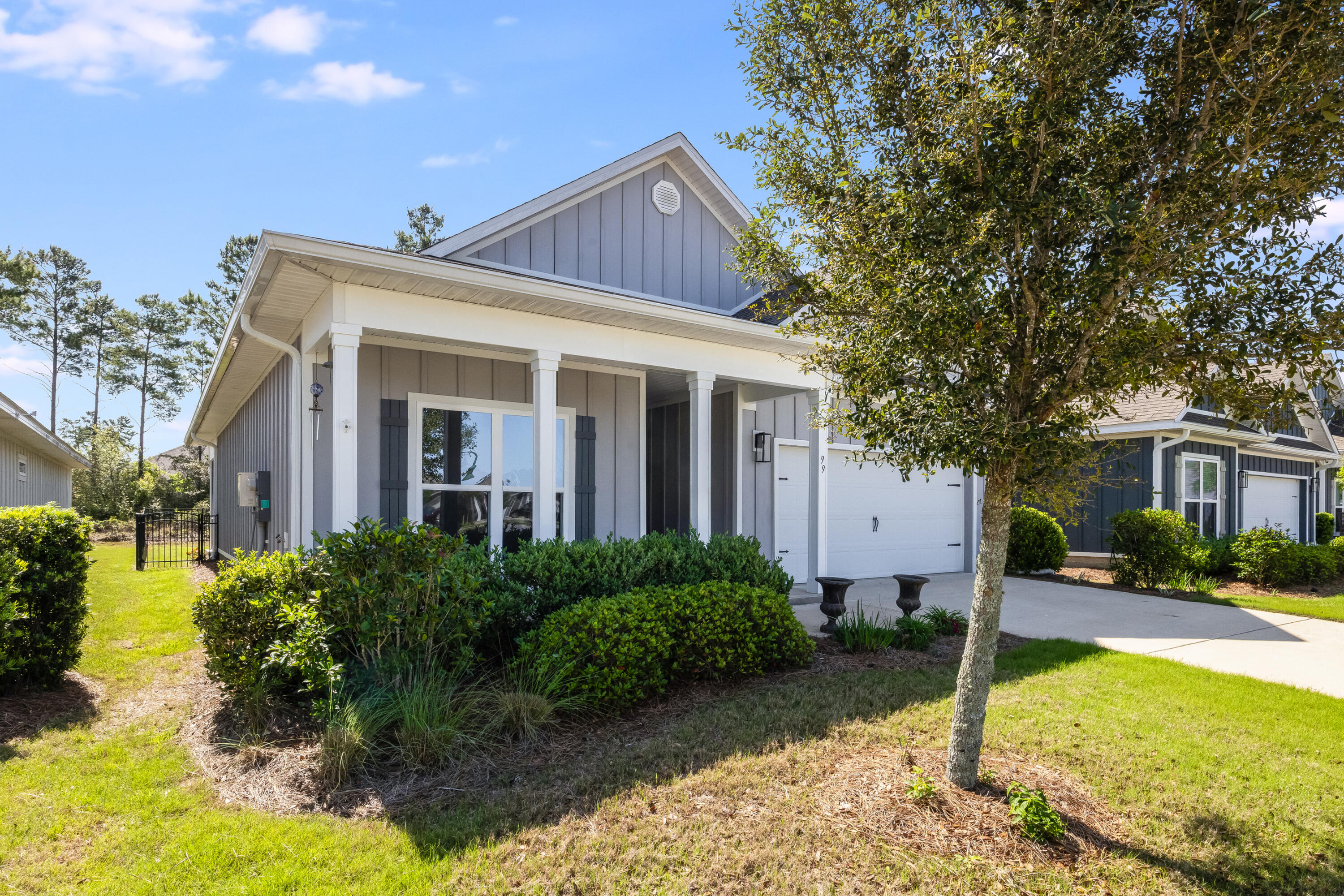 HAMMOCK BAY - FIREFLY - Residential