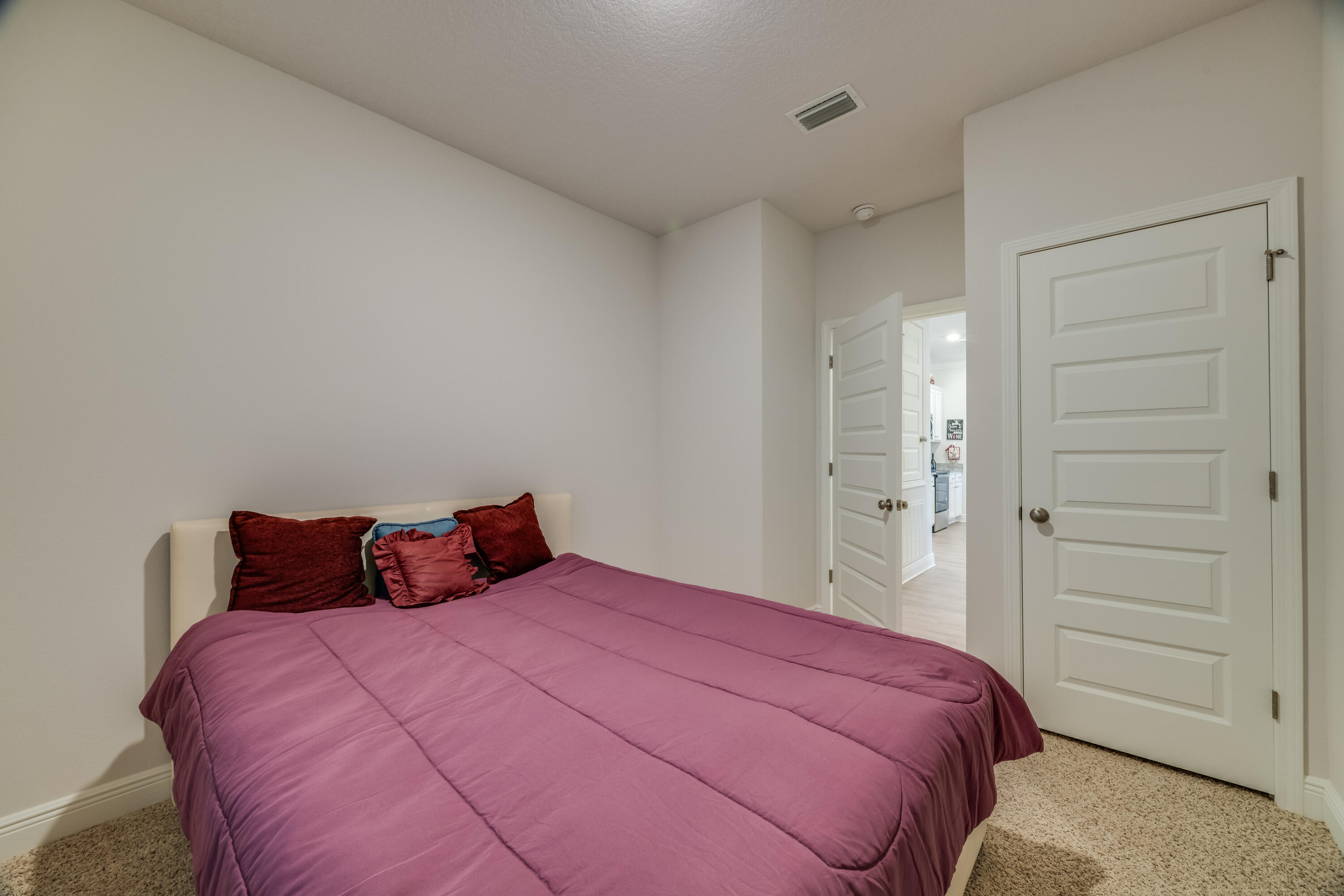 HAMMOCK BAY - FIREFLY - Residential