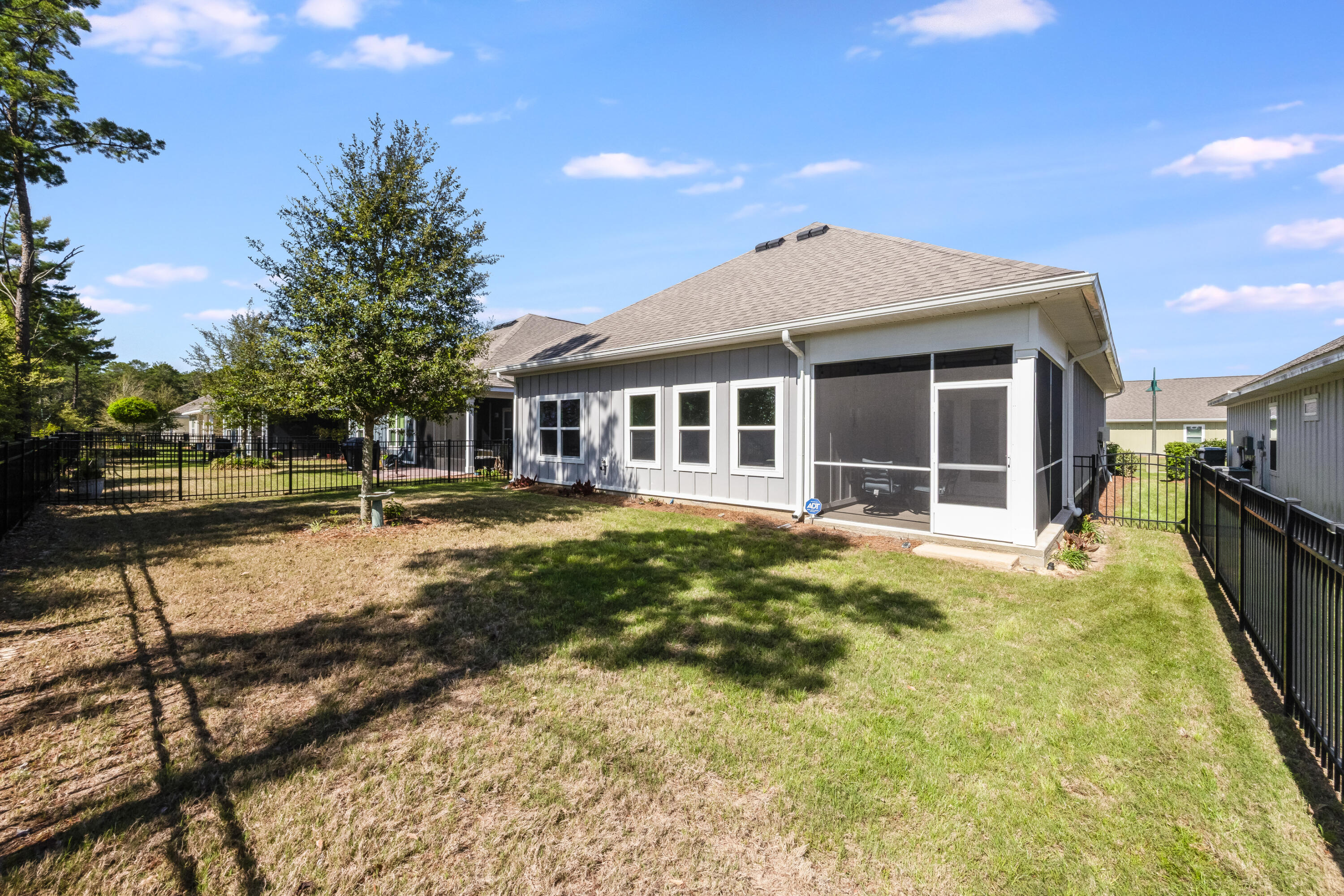 HAMMOCK BAY - FIREFLY - Residential