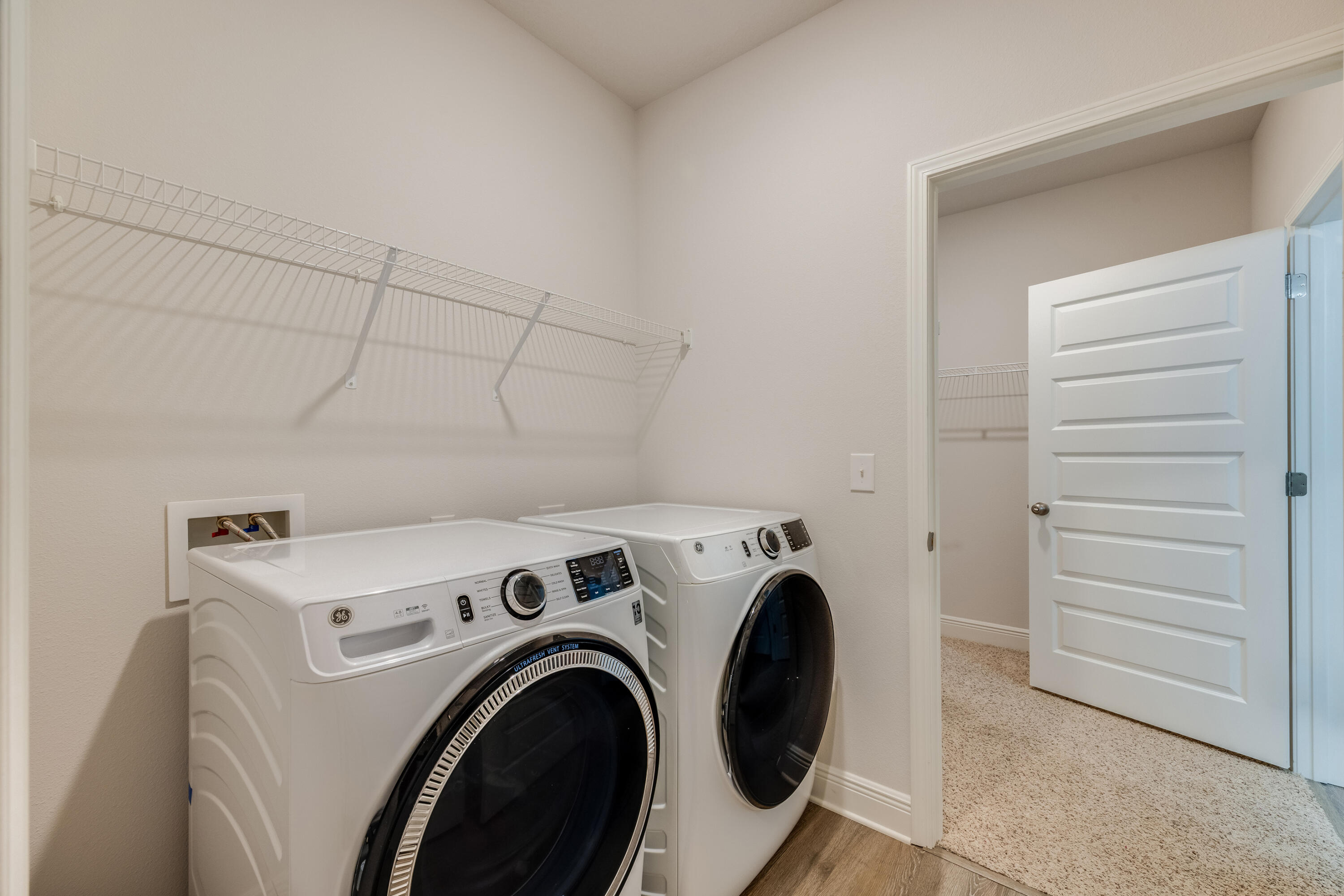 HAMMOCK BAY - FIREFLY - Residential