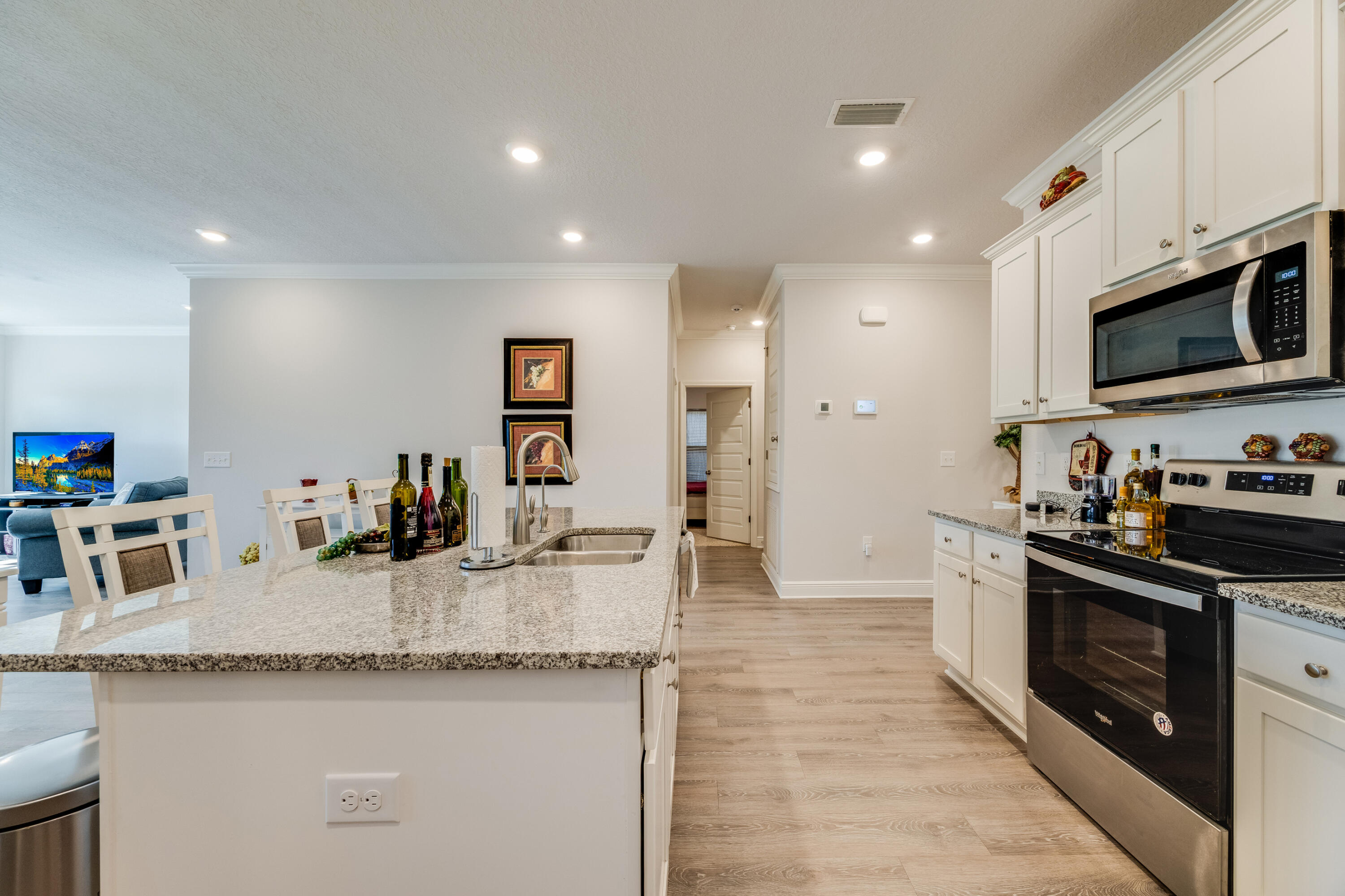 HAMMOCK BAY - FIREFLY - Residential