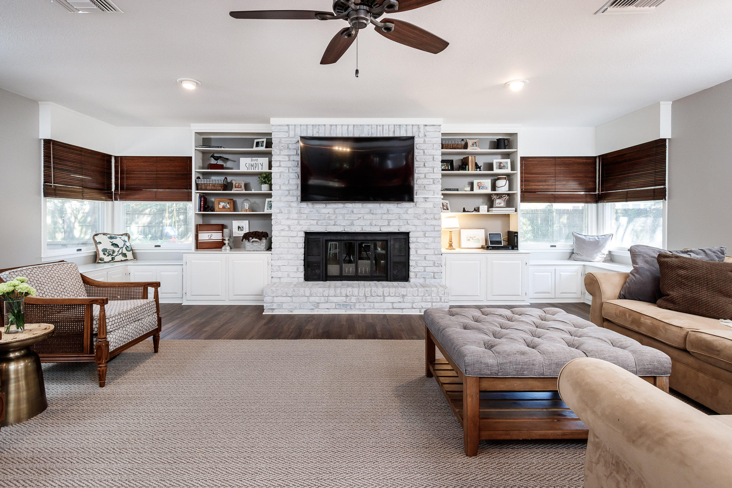 COUNTRY CLUB ESTATES - Residential