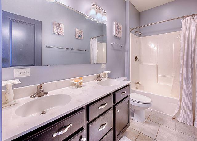 VILLAGE AT BLUE MOUNTAIN BEACH - Residential