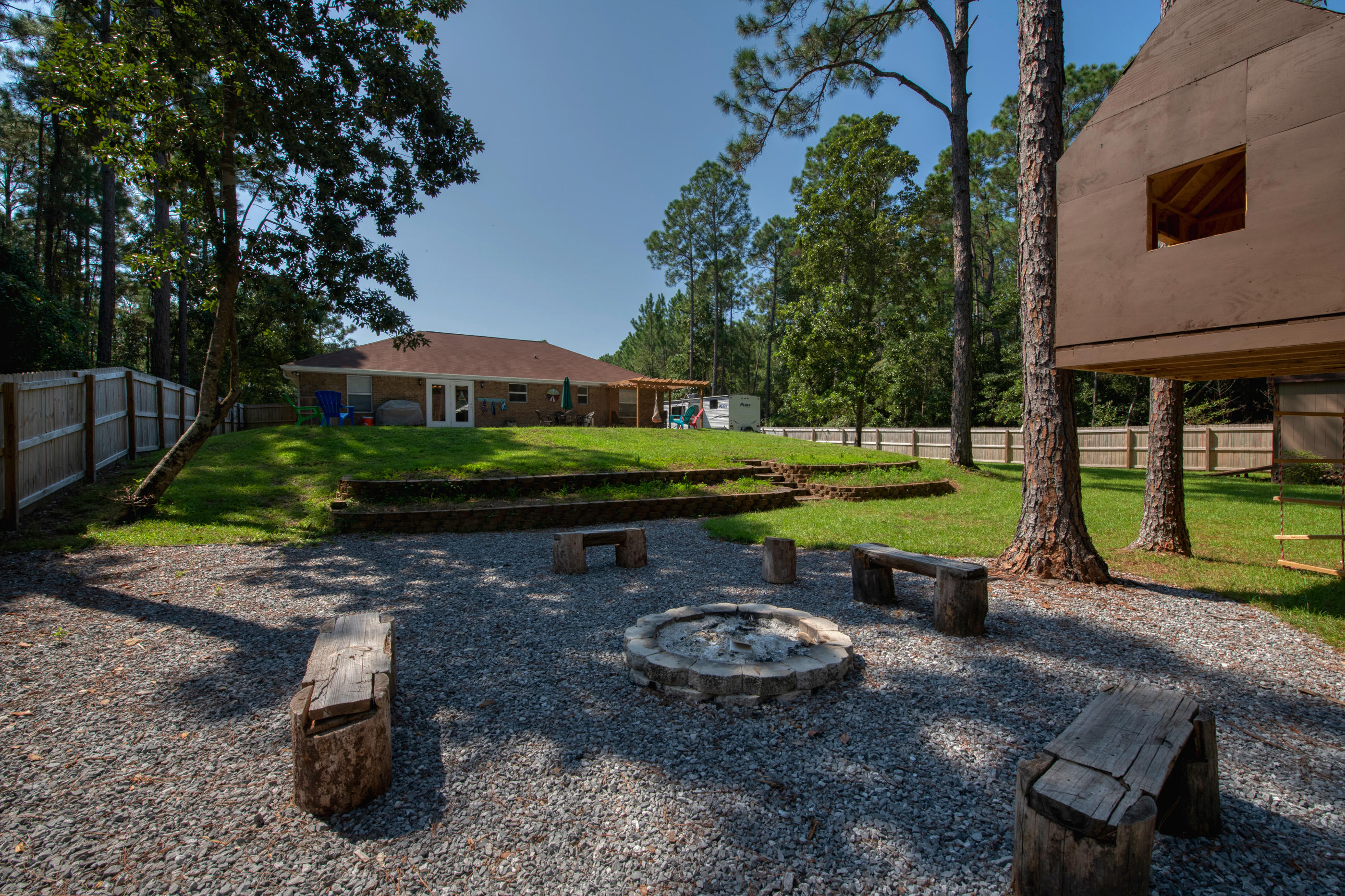 HOLLEY BY THE SEA - Residential