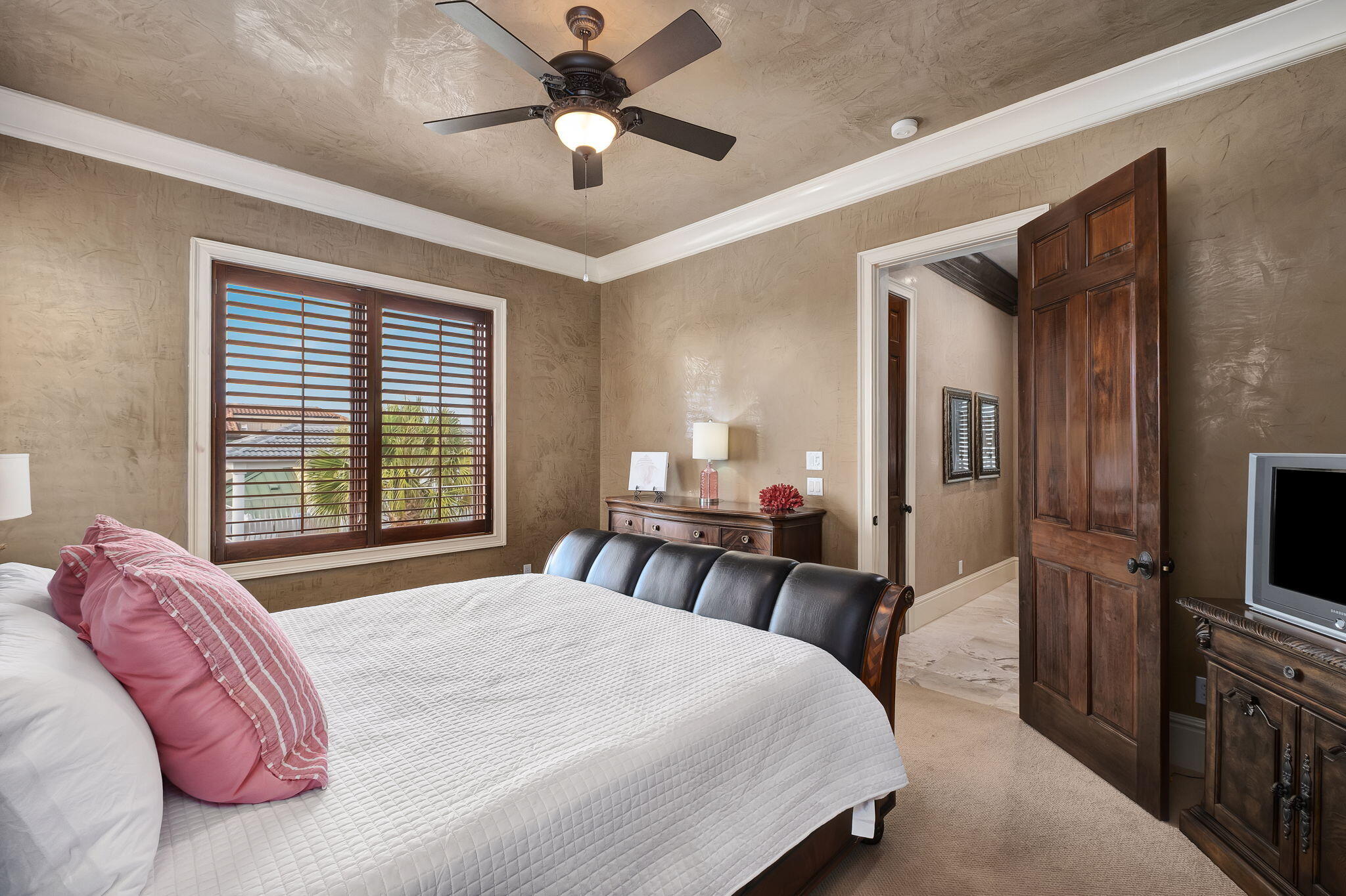 MARAVILLA SHORES - Residential