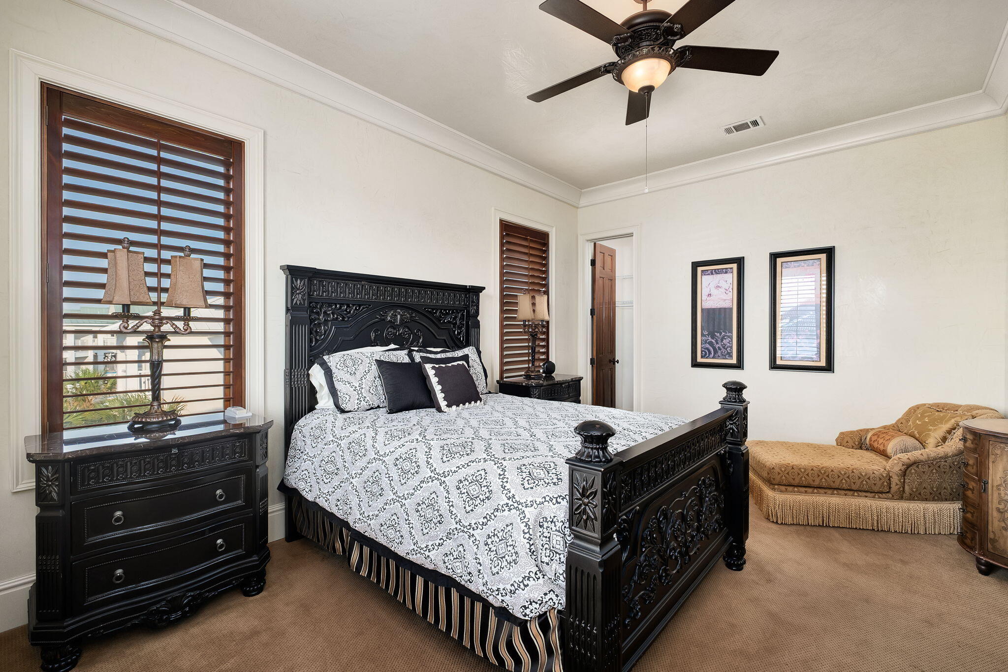 MARAVILLA SHORES - Residential