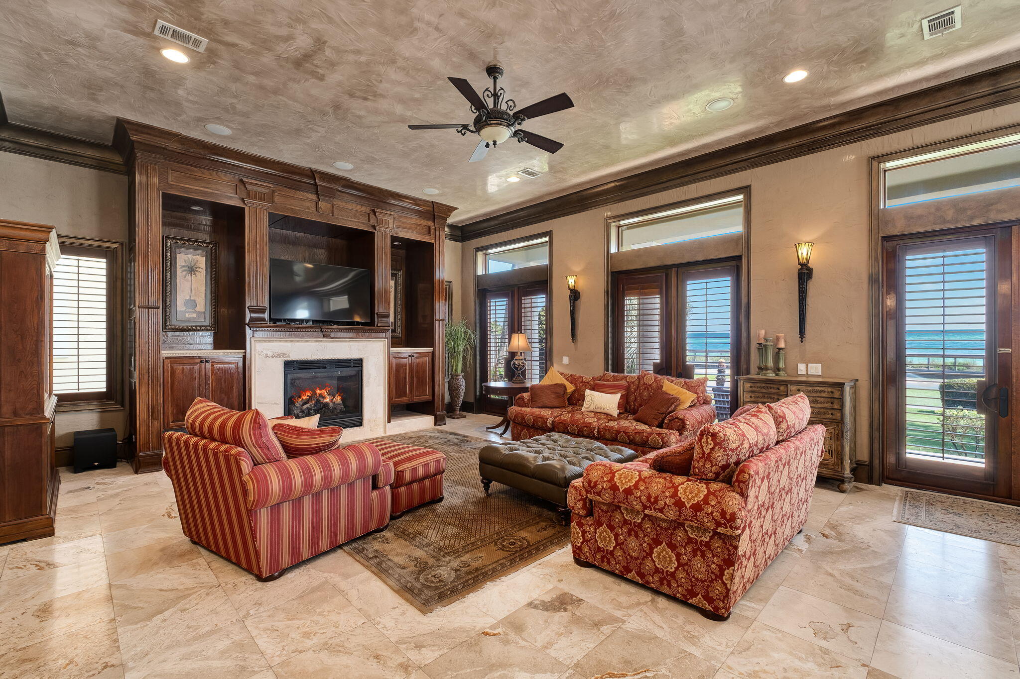 MARAVILLA SHORES - Residential