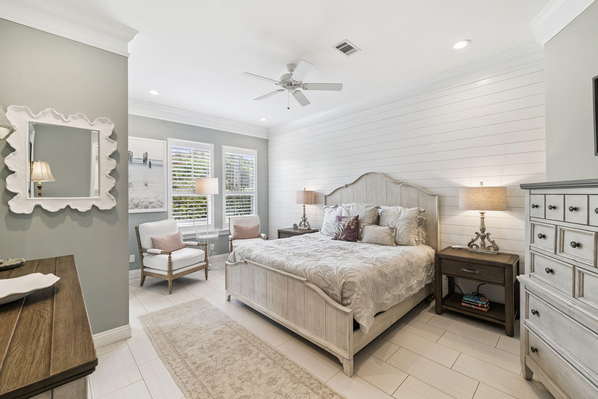 FAIRWAY VILLAS - Residential