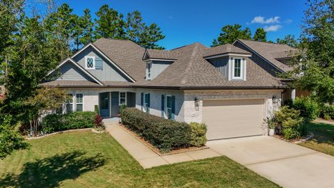 Photo of 500 Meadow Lake Drive, Freeport, FL 32439 (MLS # 985573)