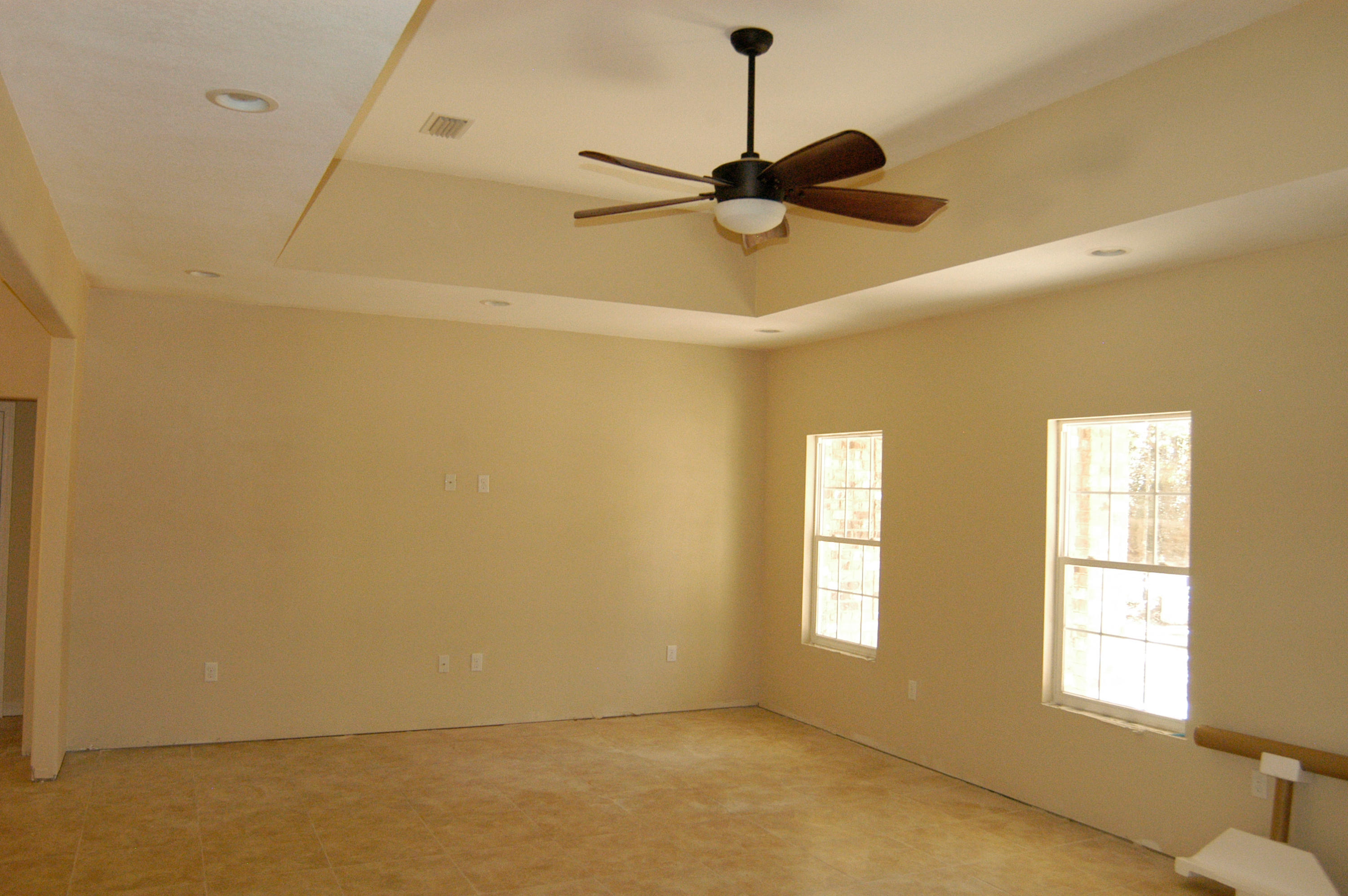 LAGRANGE SHORES - Residential