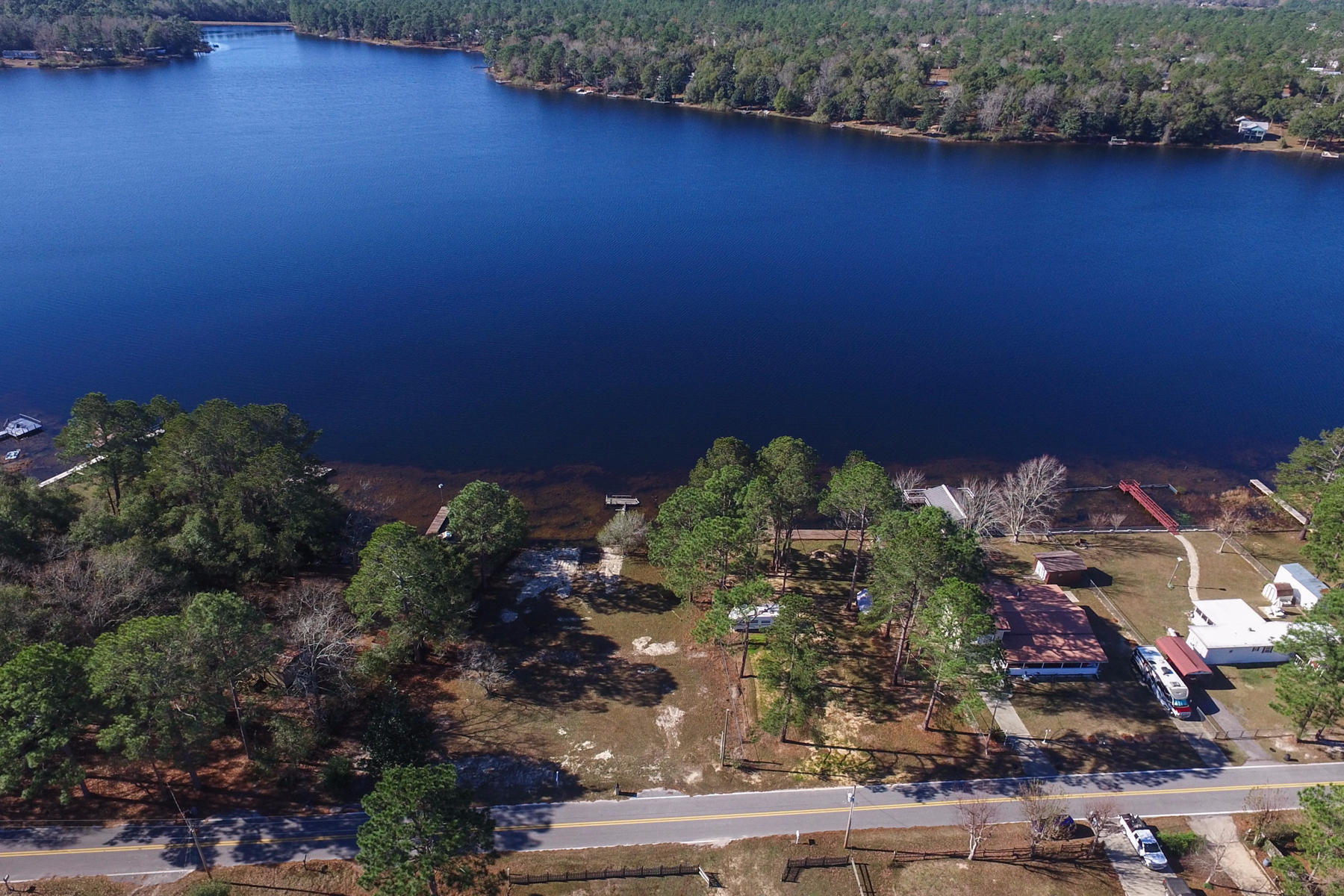 PARADISE ISLAND - Land