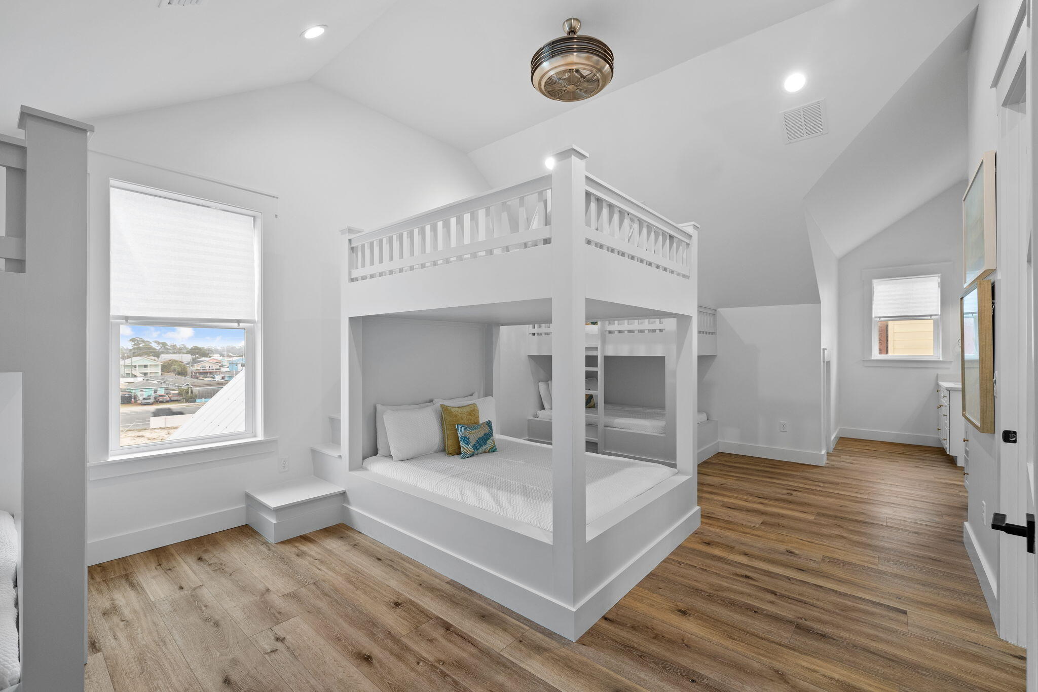 Hadley's Beach - Residential