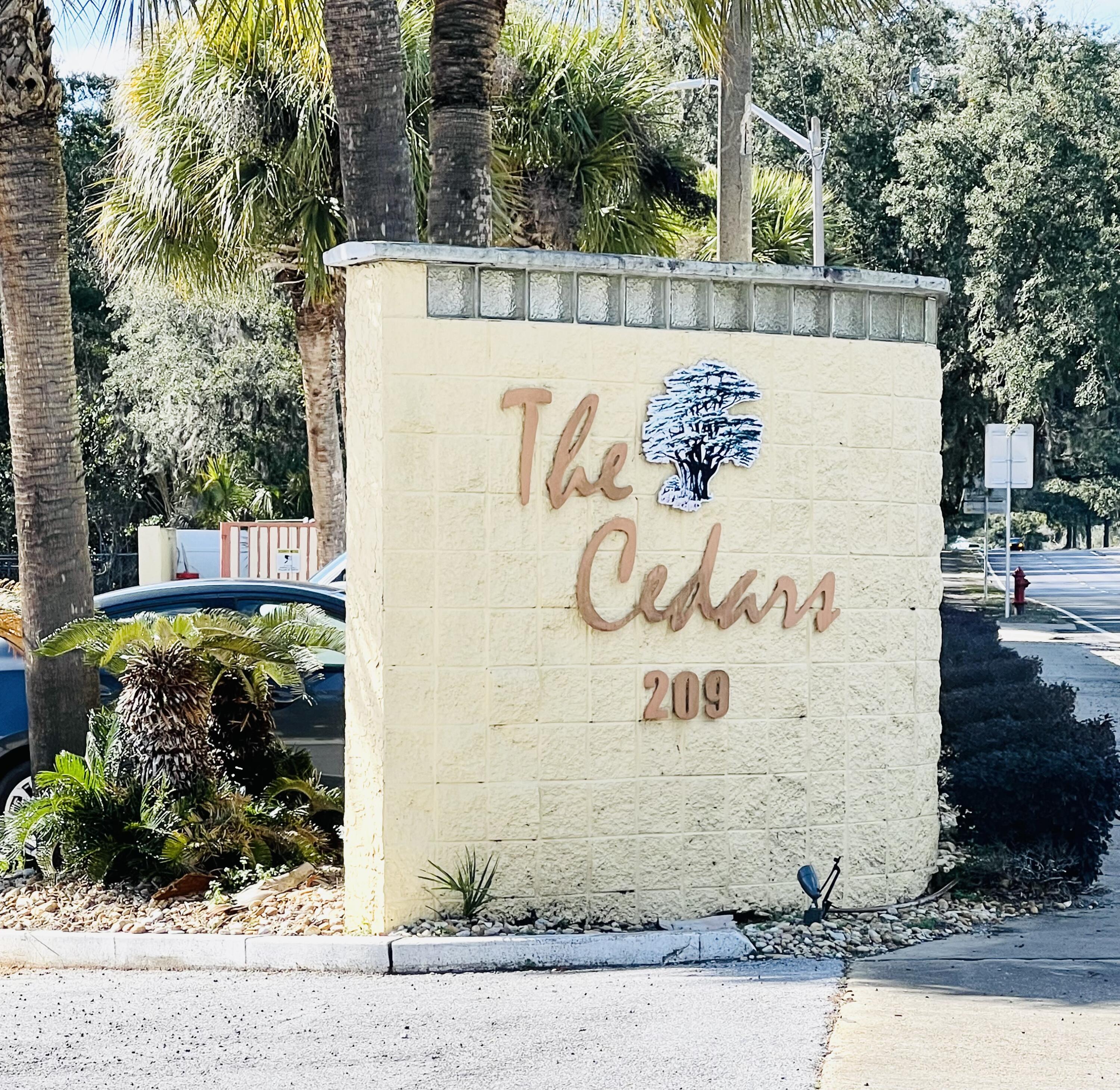 CEDARS CONDO - Residential