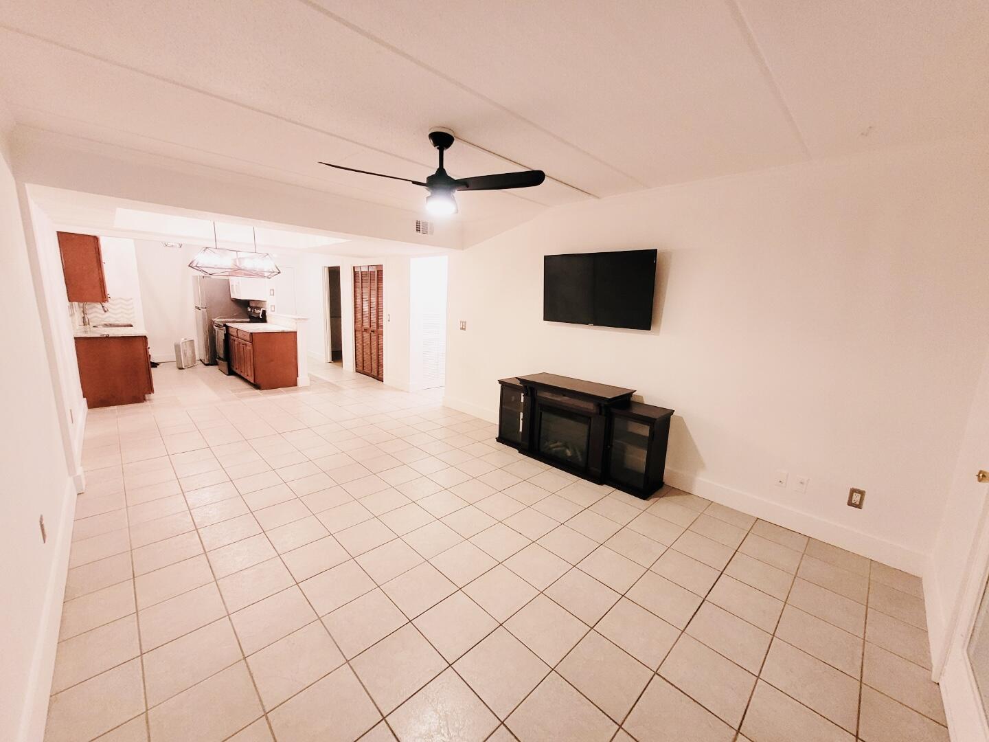 CEDARS CONDO - Residential