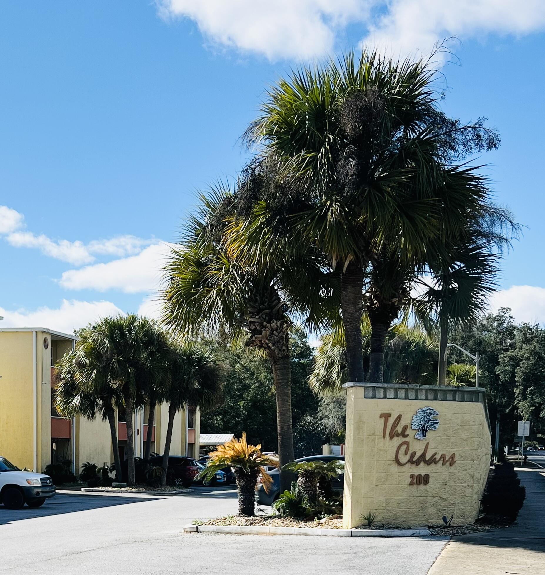 CEDARS CONDO - Residential