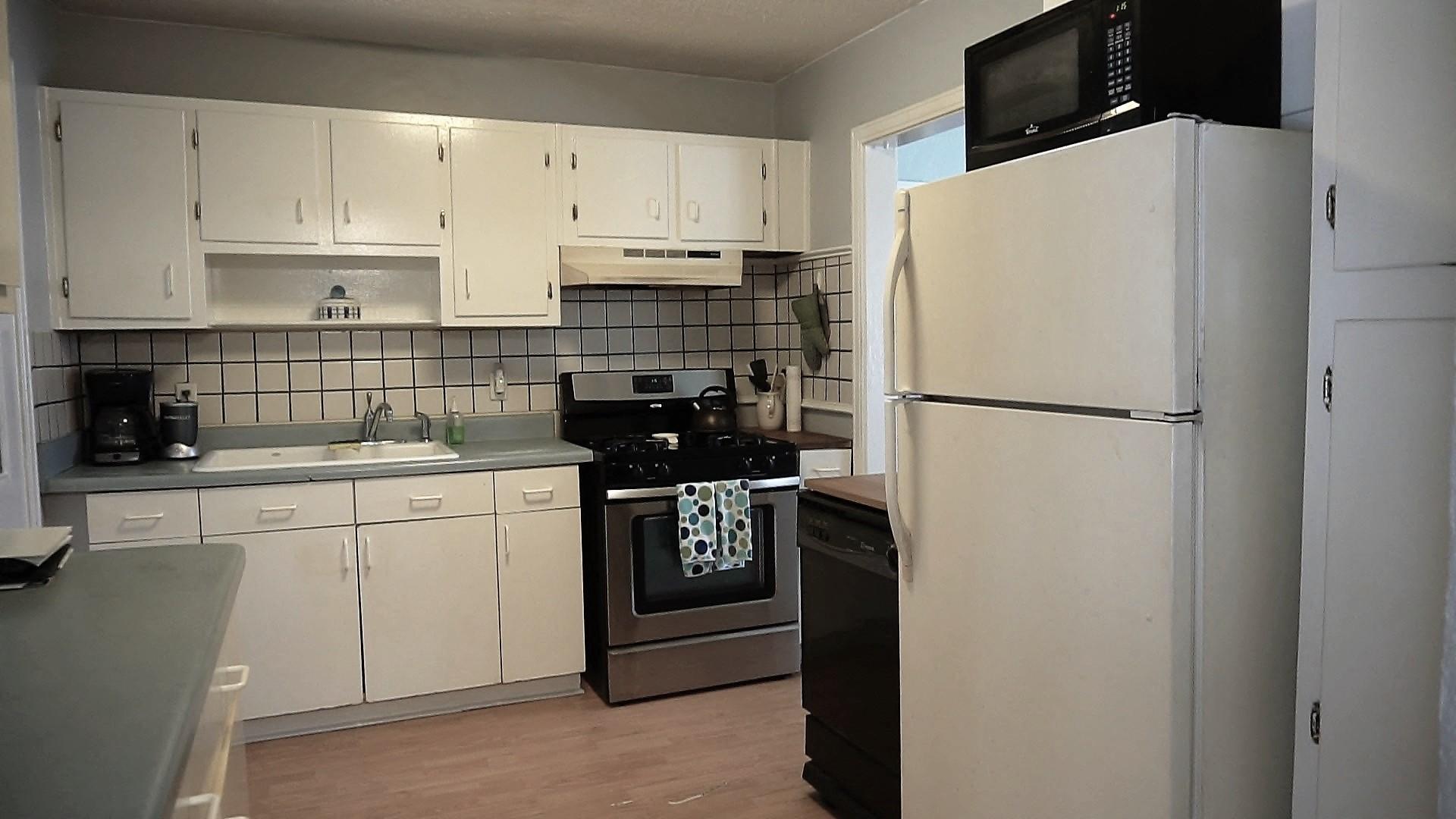 ELLIOTTS POINT 4TH ADDN - Residential