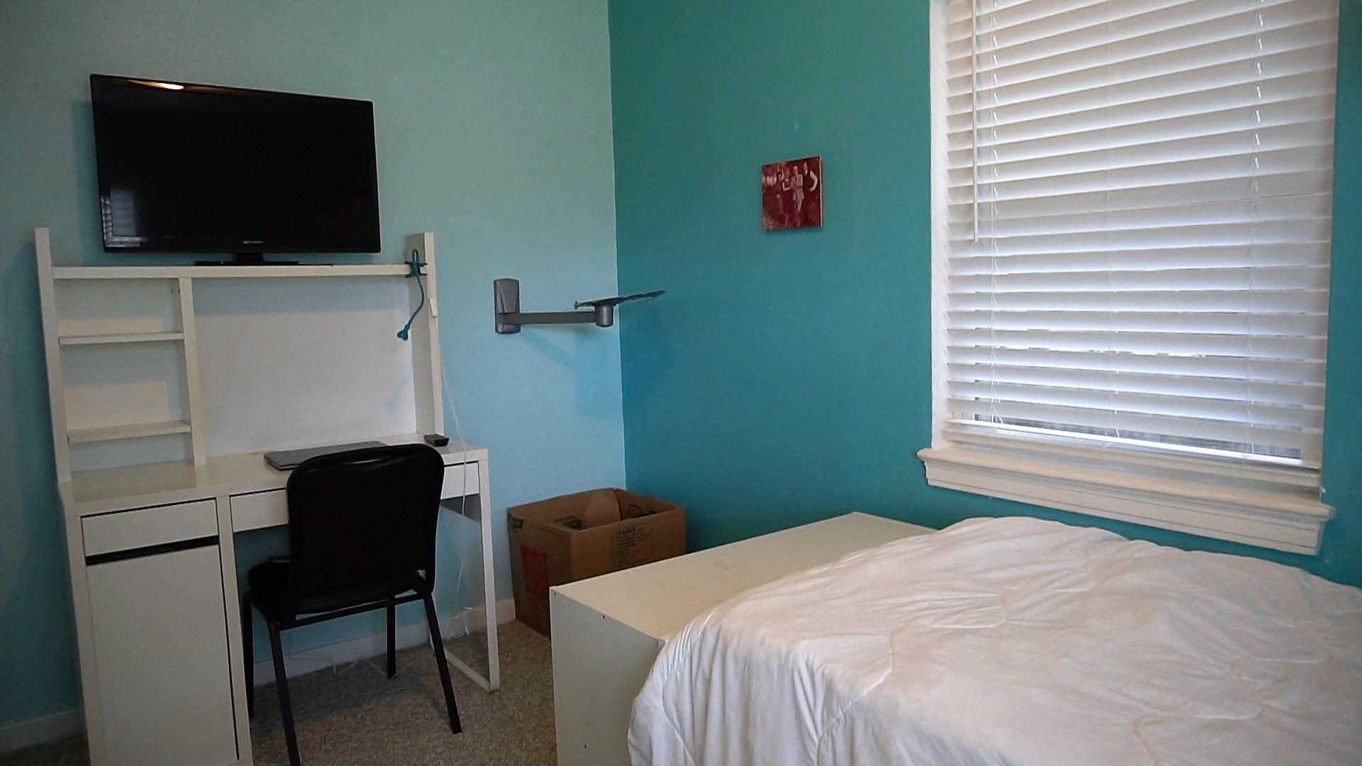 ELLIOTTS POINT 4TH ADDN - Residential