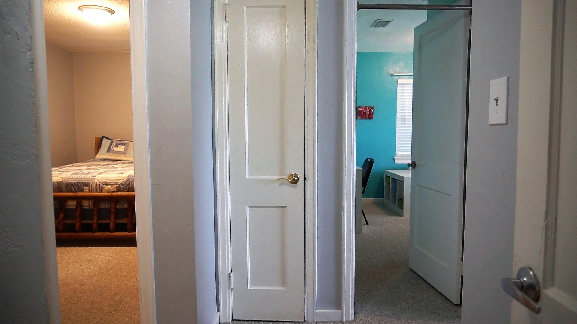 ELLIOTTS POINT 4TH ADDN - Residential