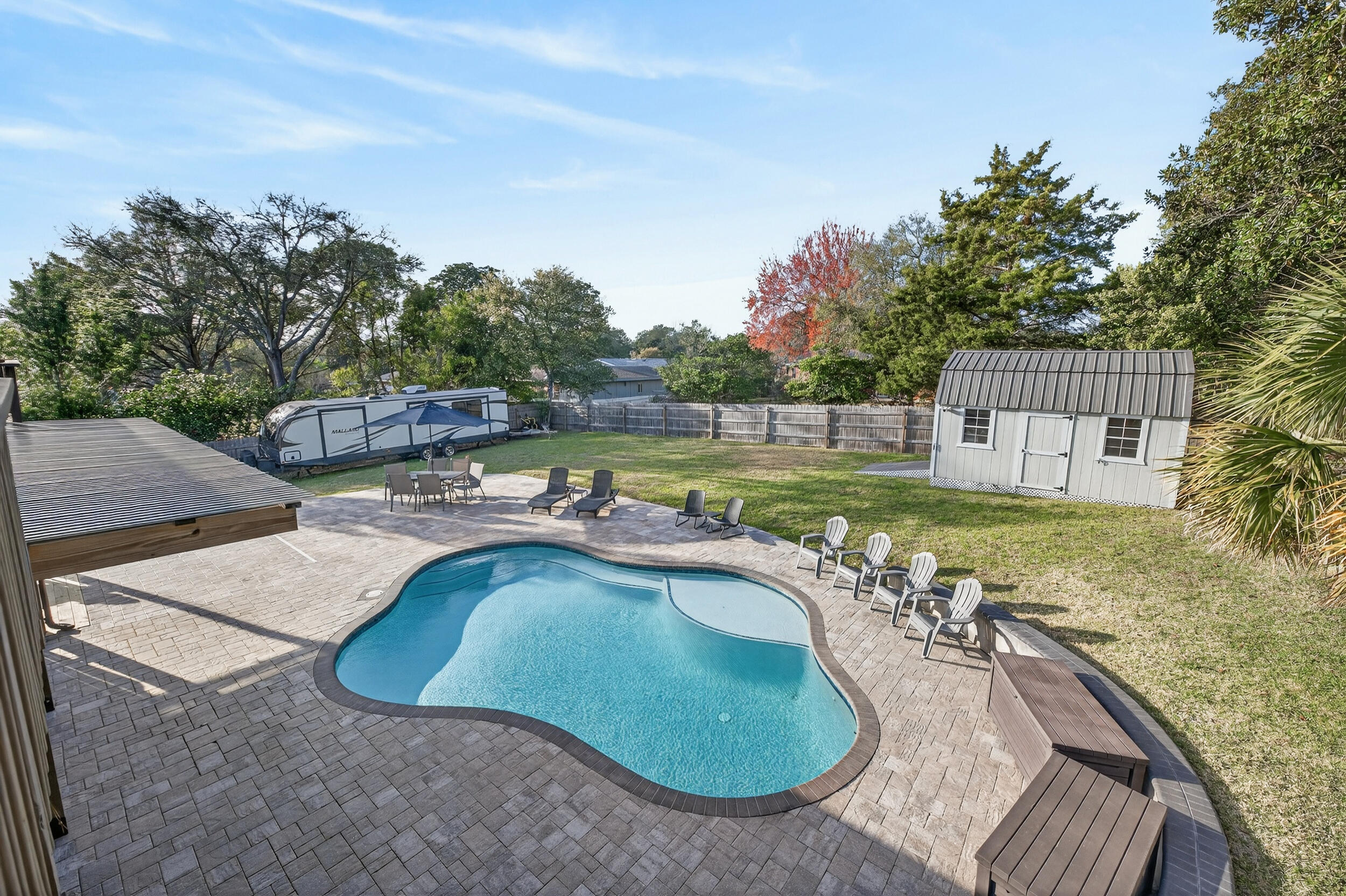 Poquito Bayou - Residential