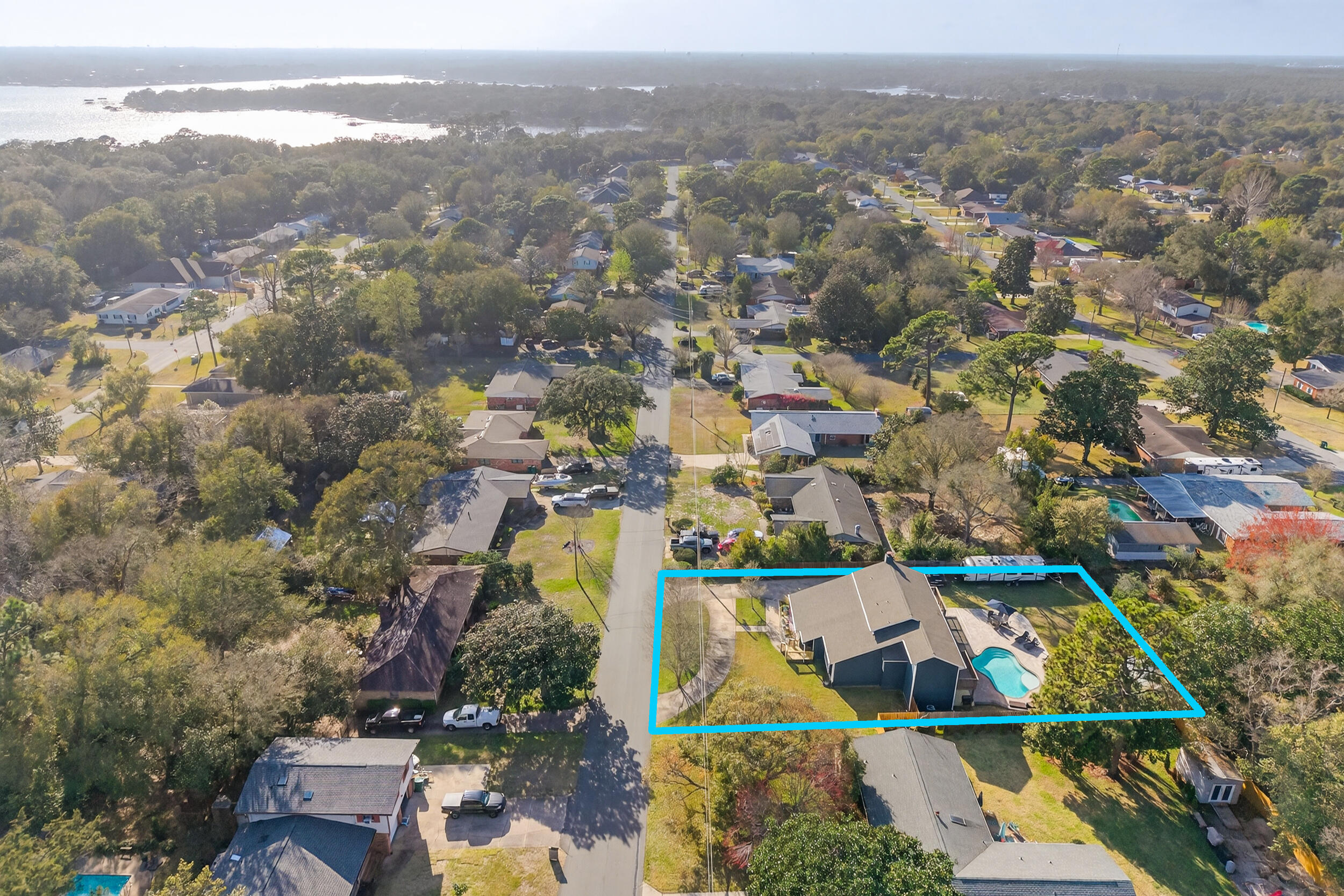 Poquito Bayou - Residential