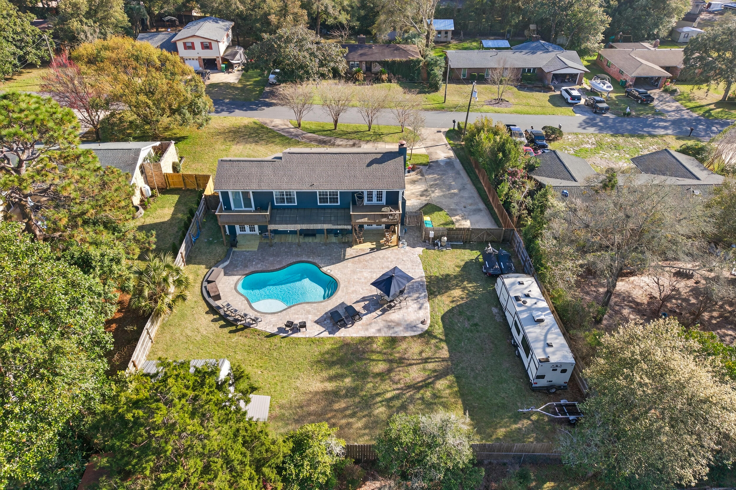 Poquito Bayou - Residential