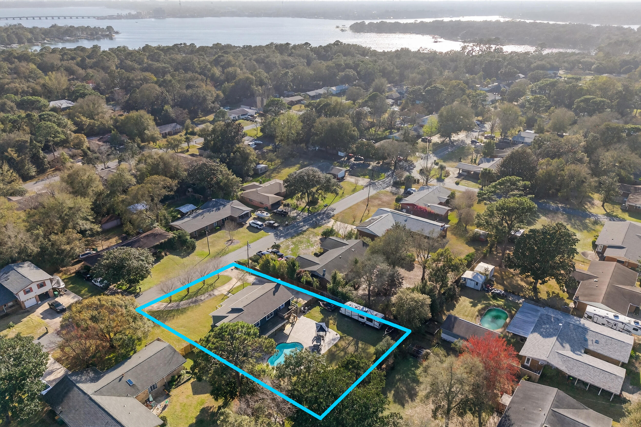 Poquito Bayou - Residential