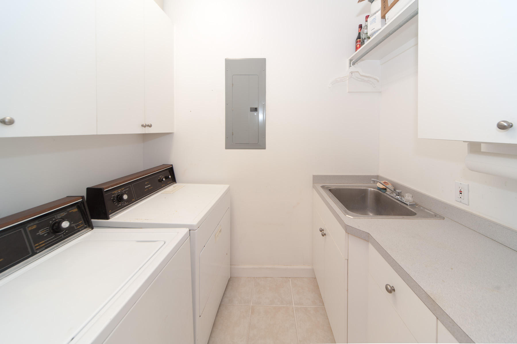 Lakewood Pointe Estates - Residential