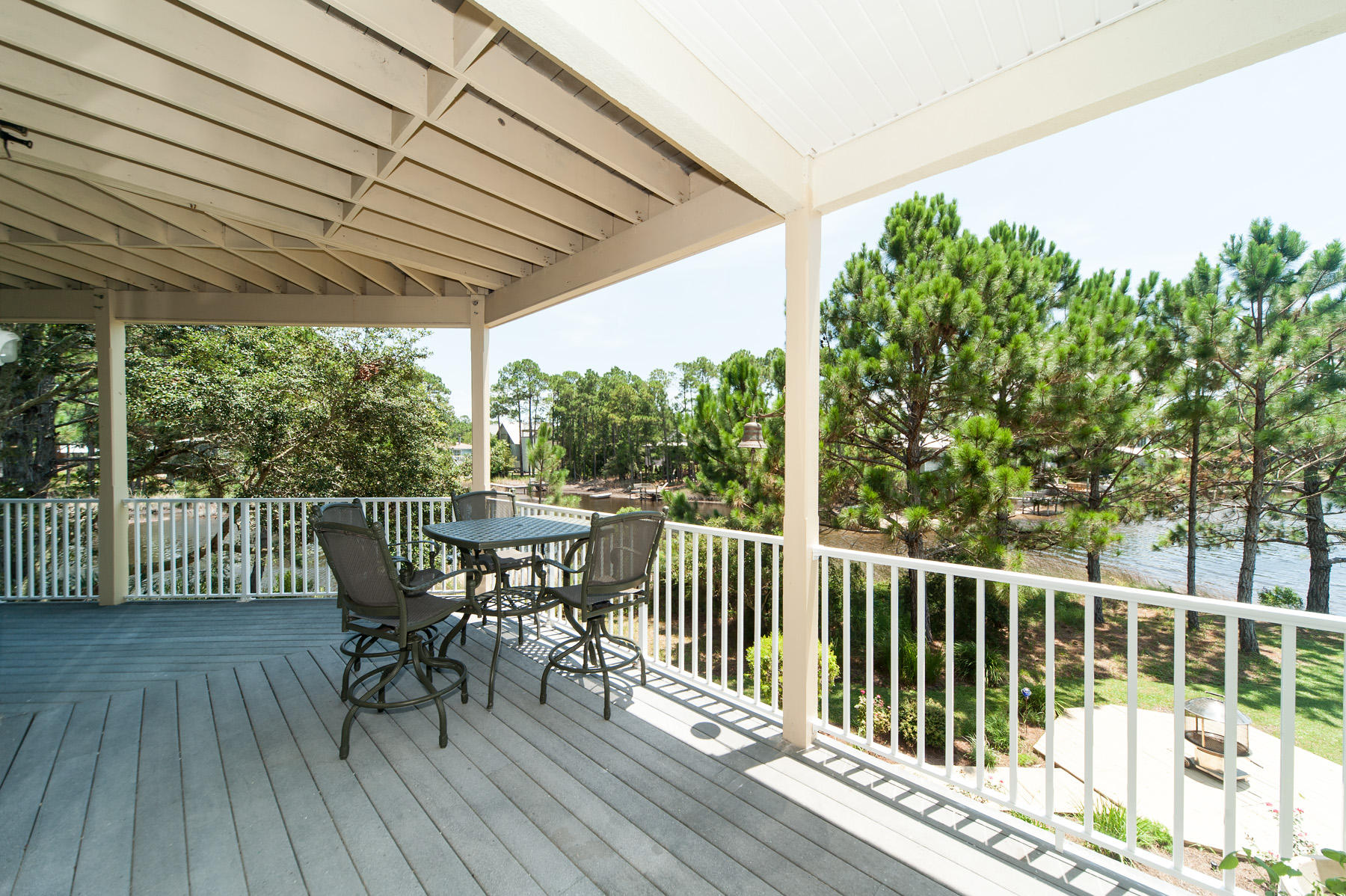 Lakewood Pointe Estates - Residential