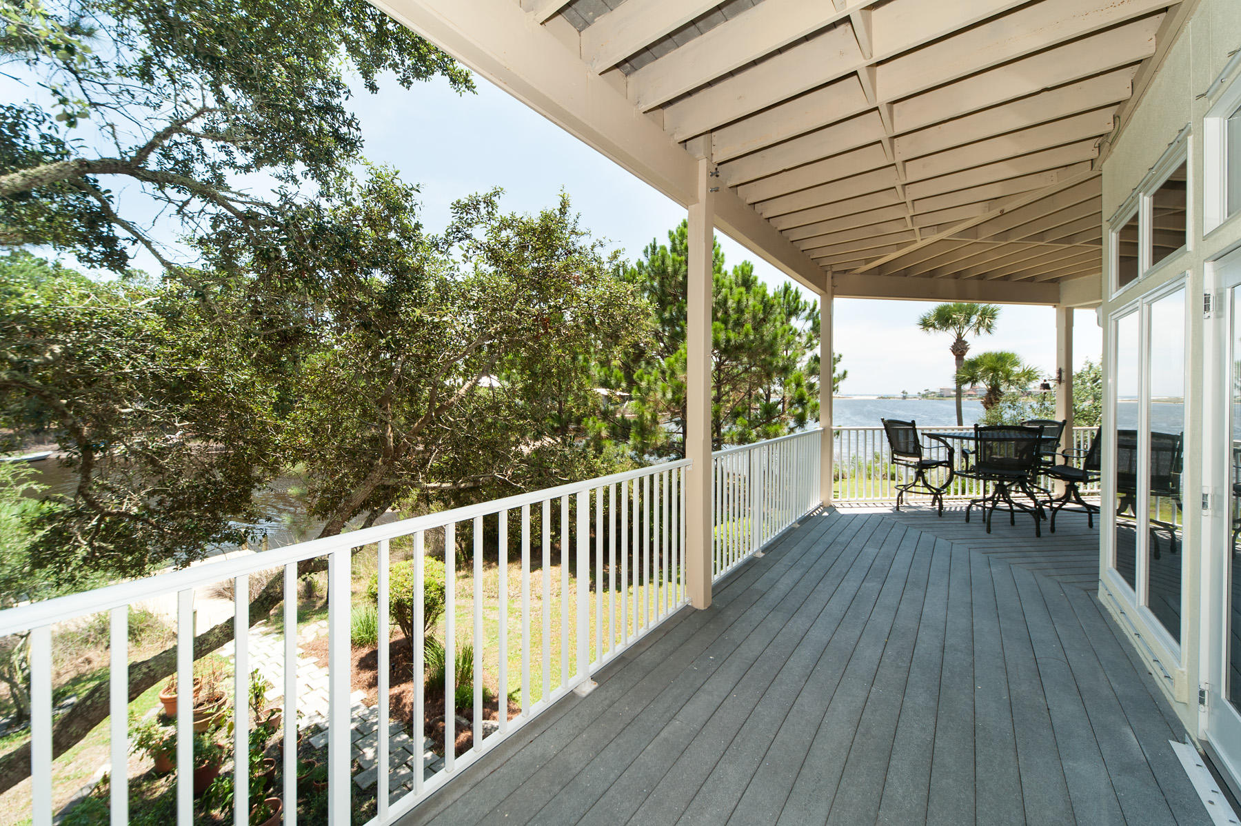 Lakewood Pointe Estates - Residential