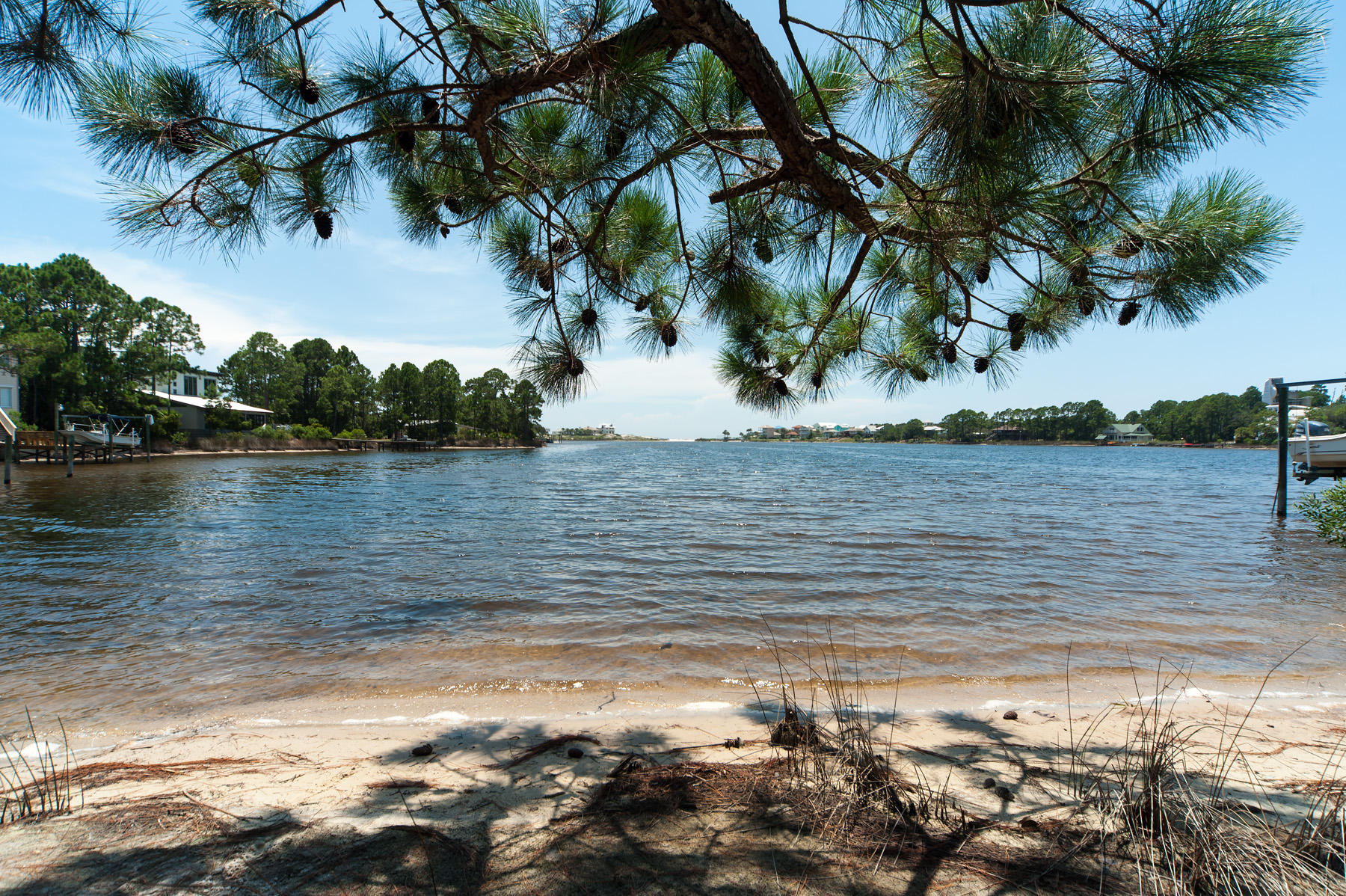 Lakewood Pointe Estates - Residential