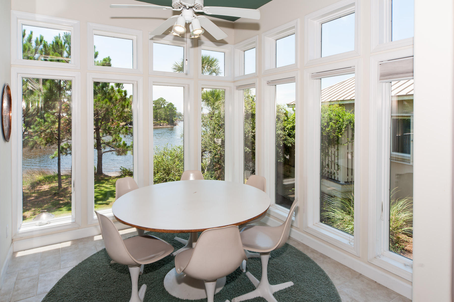 Lakewood Pointe Estates - Residential