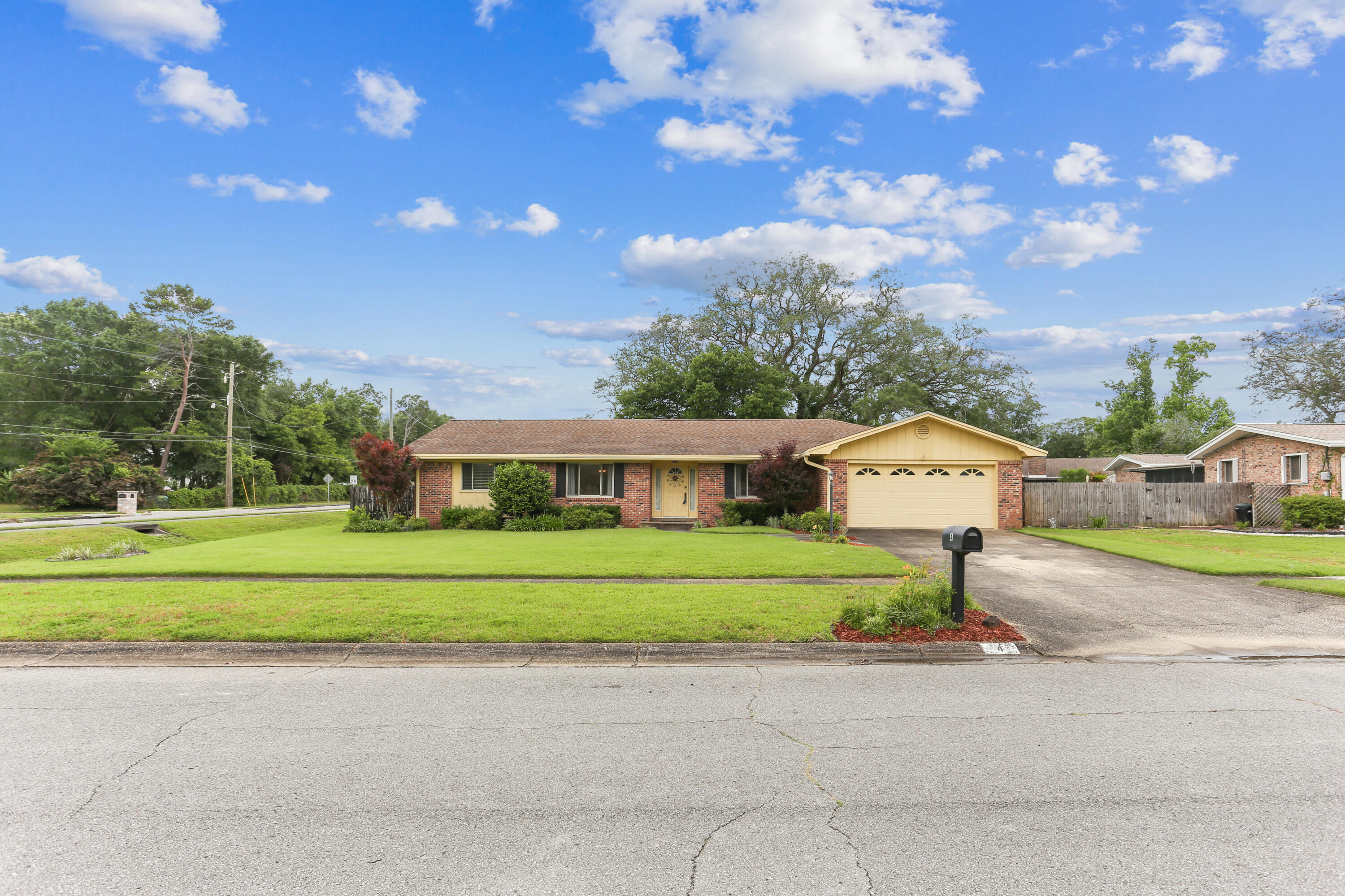 KENWOOD S/D 2ND ADDN - Residential