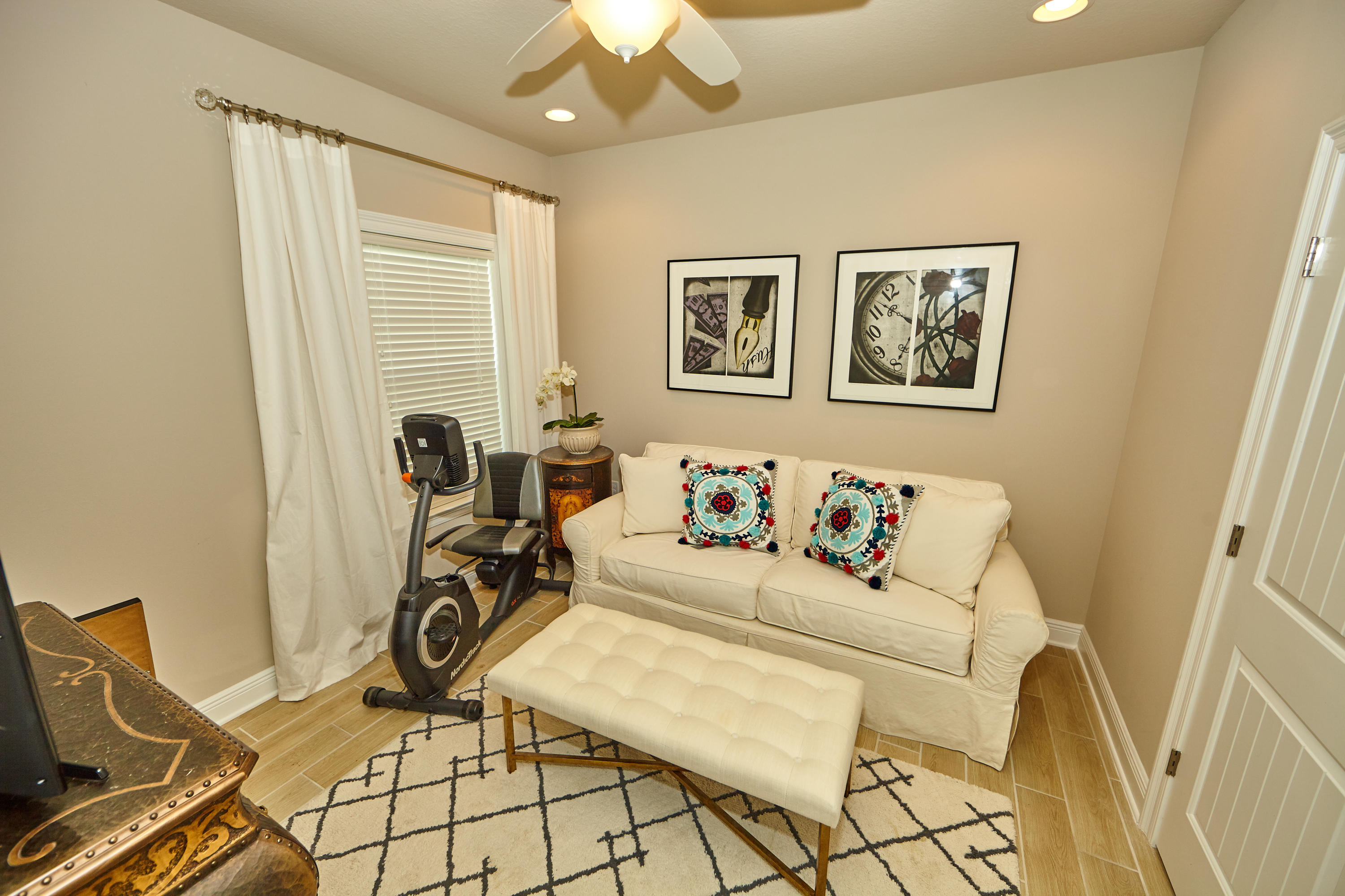 MUSSETT BAYOU ESTATES - Residential