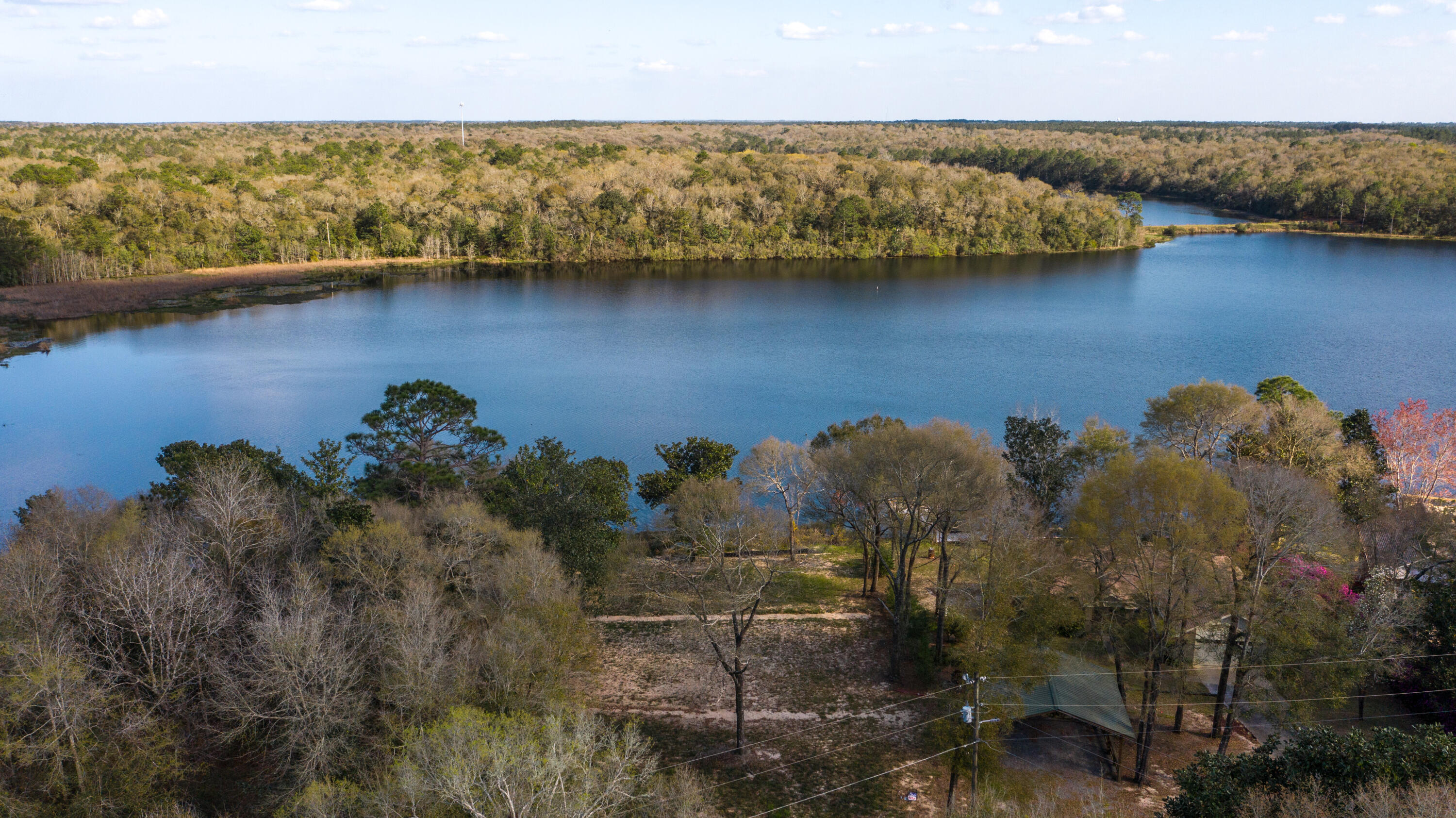 LAKE HOLLEY ESTATES - Land