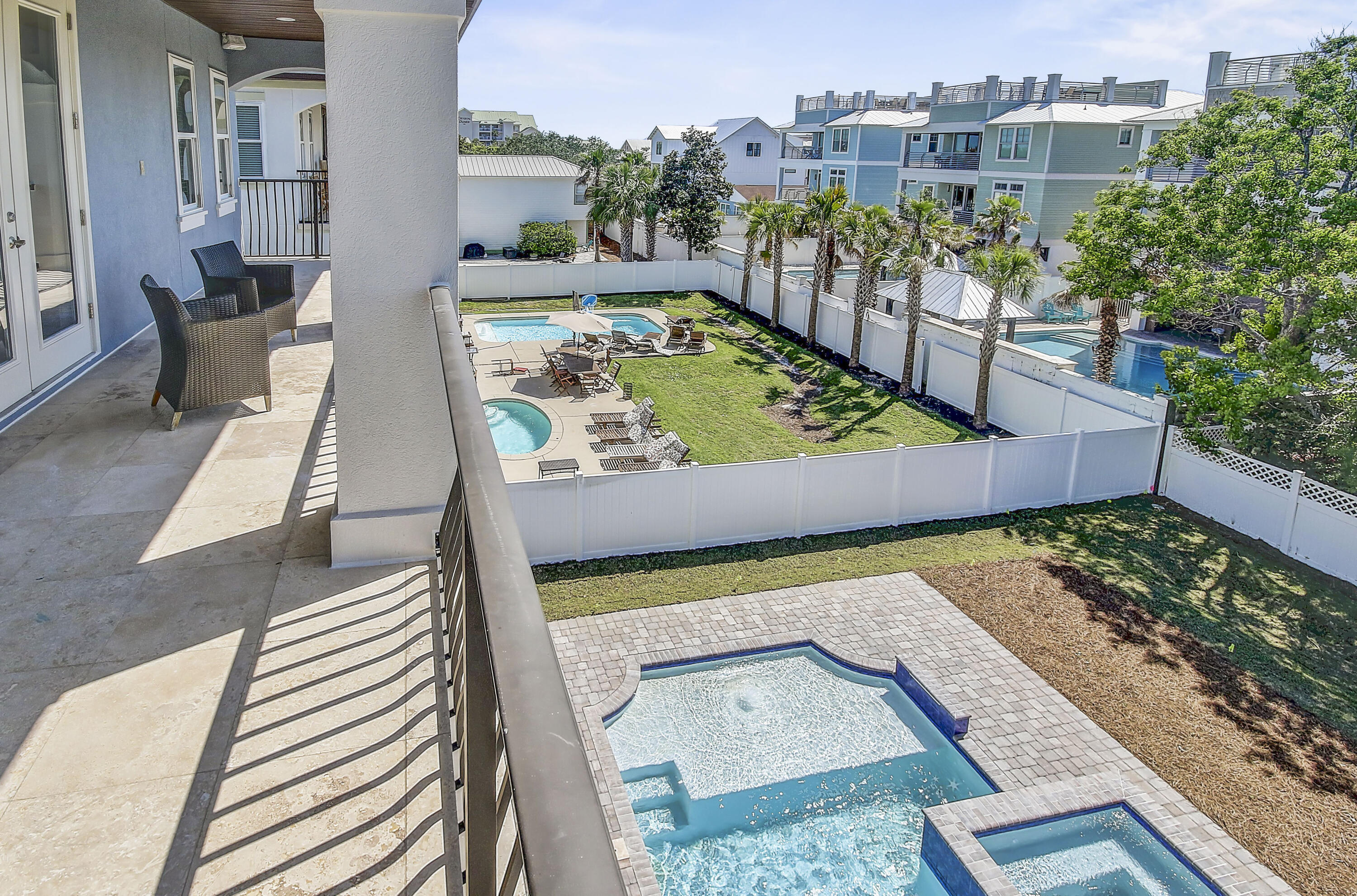 CRYSTAL BEACH - Residential