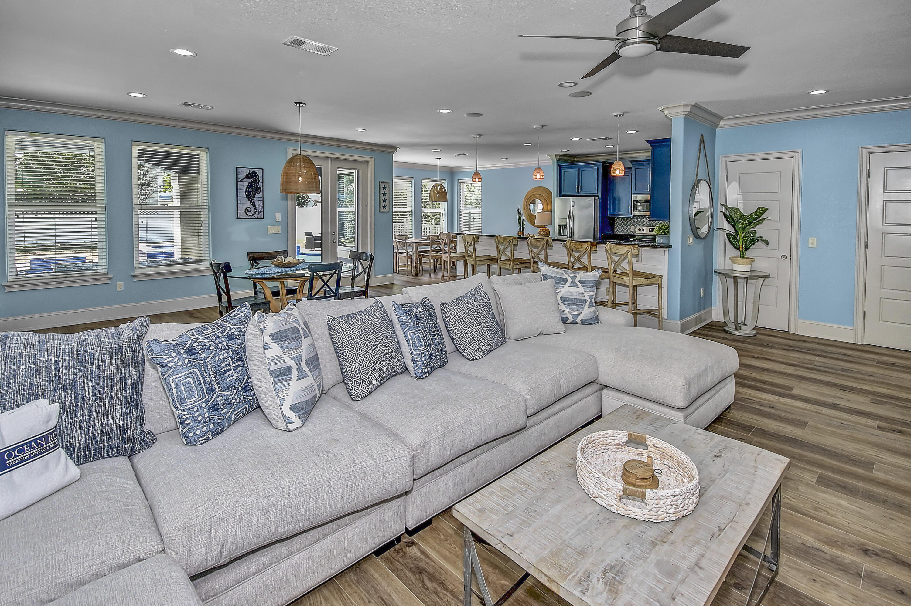 CRYSTAL BEACH - Residential