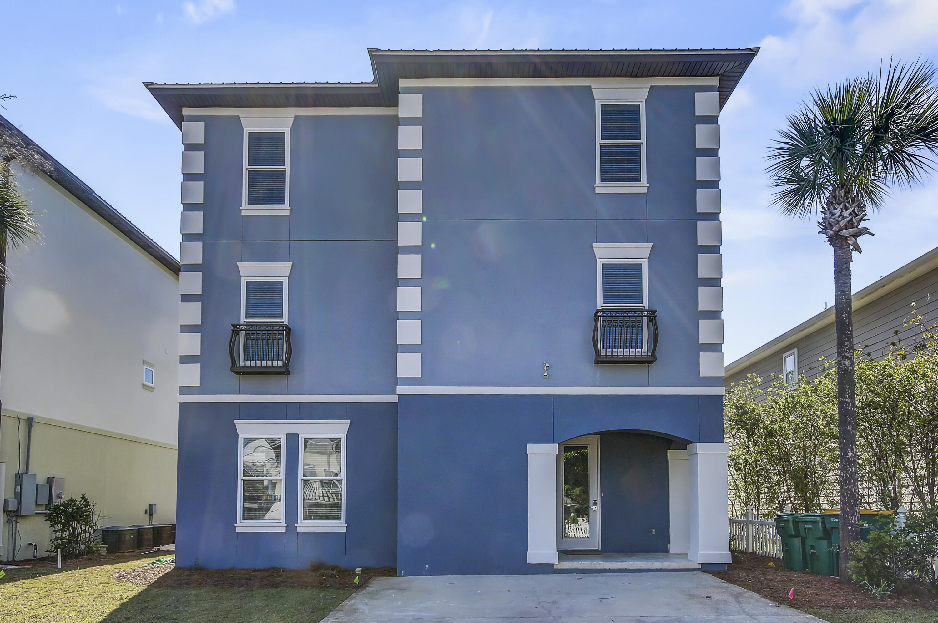 CRYSTAL BEACH - Residential