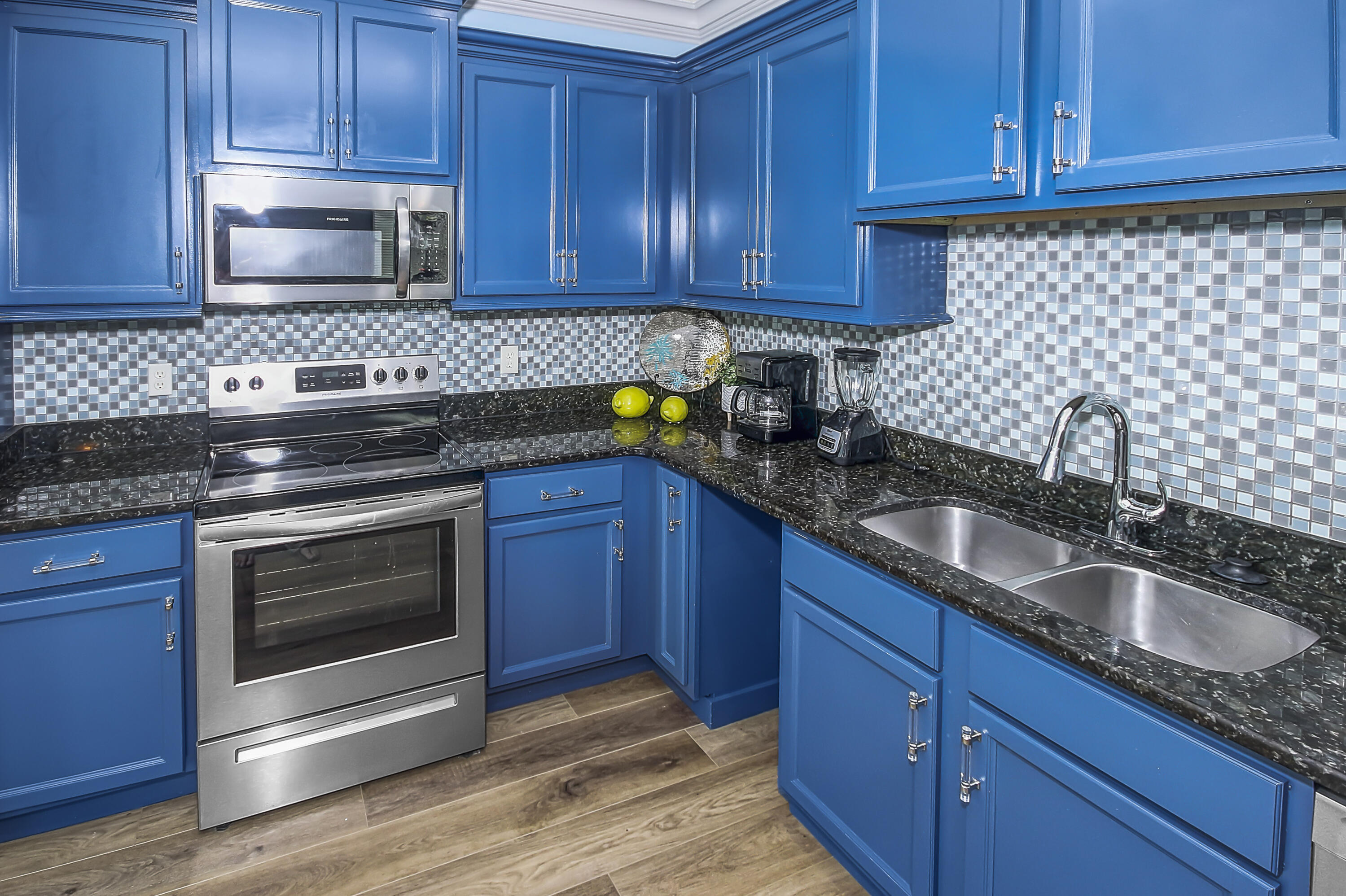 CRYSTAL BEACH - Residential