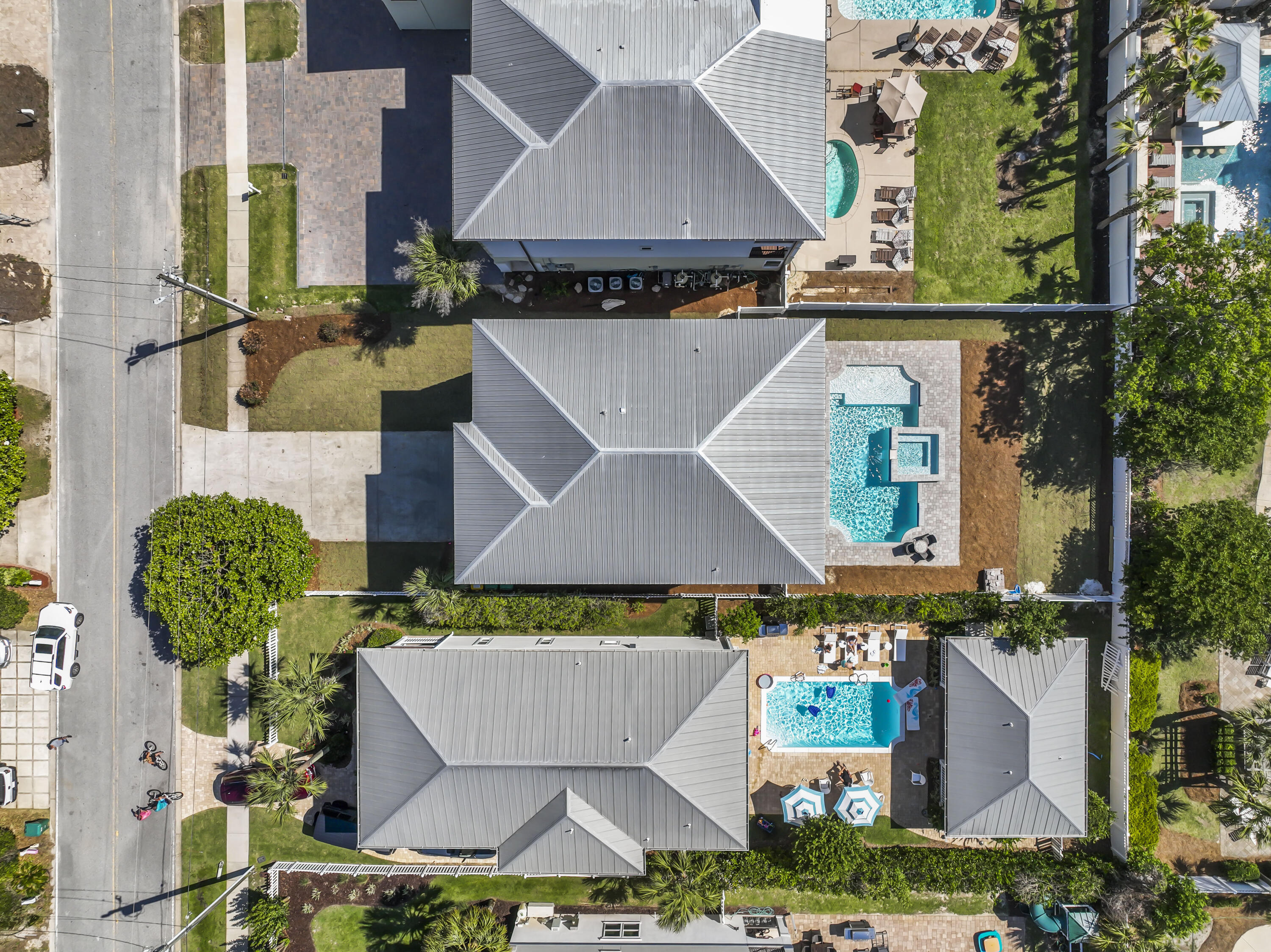 CRYSTAL BEACH - Residential
