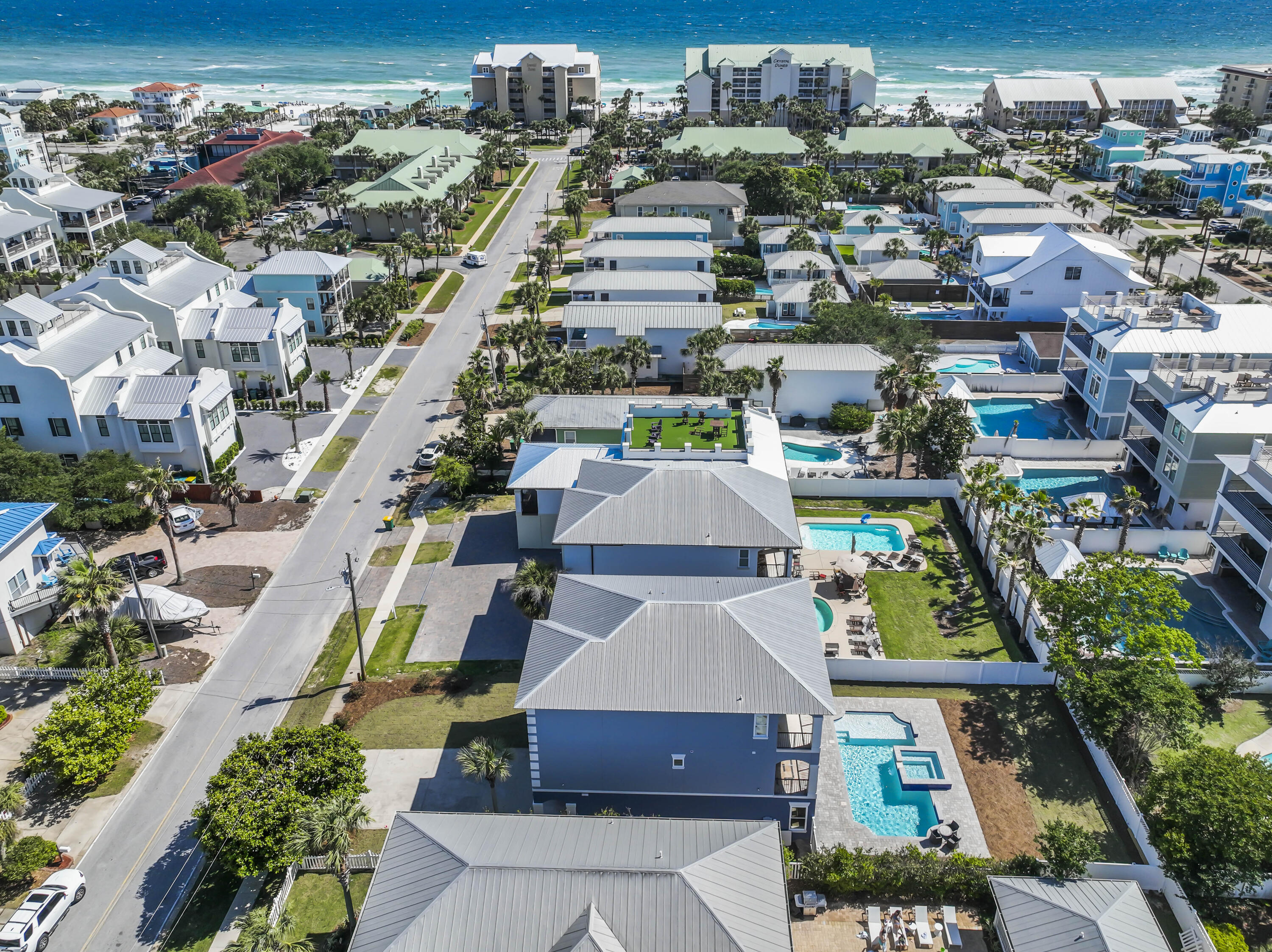 CRYSTAL BEACH - Residential