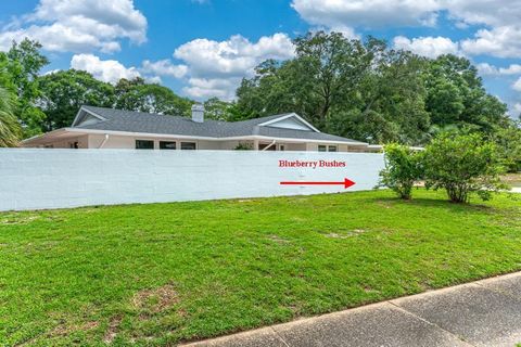 A home in Fort Walton Beach