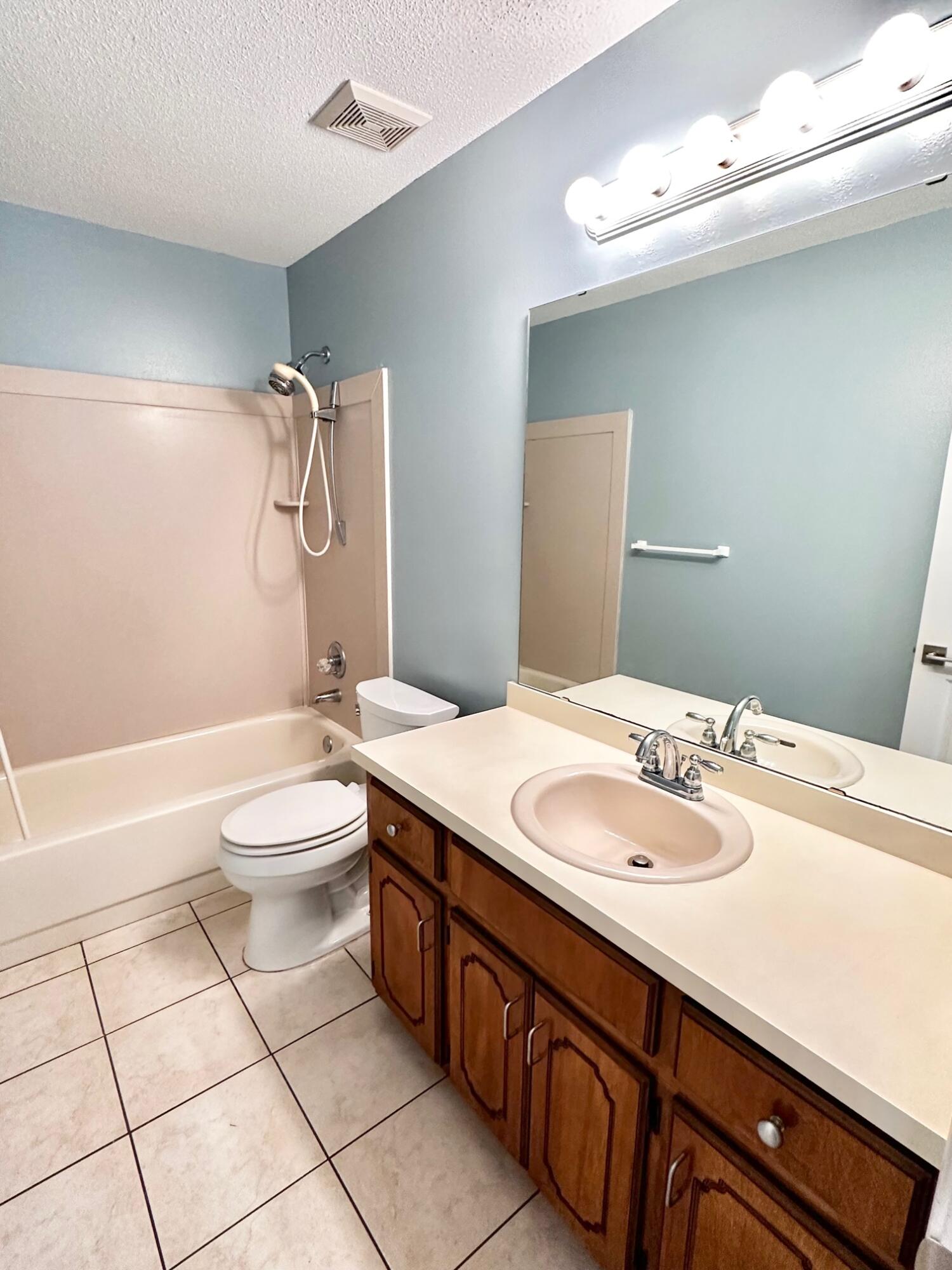 BLUE PINE VILLAGE PH 2 - Residential Lease