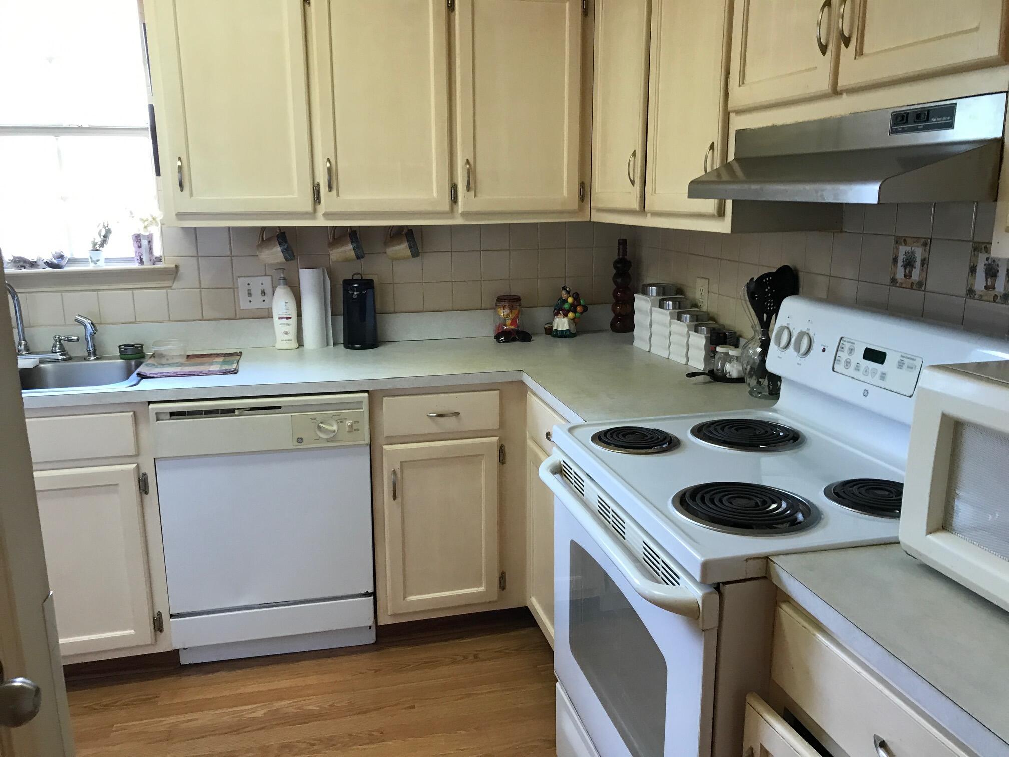 WILLOW RIDGE - Residential