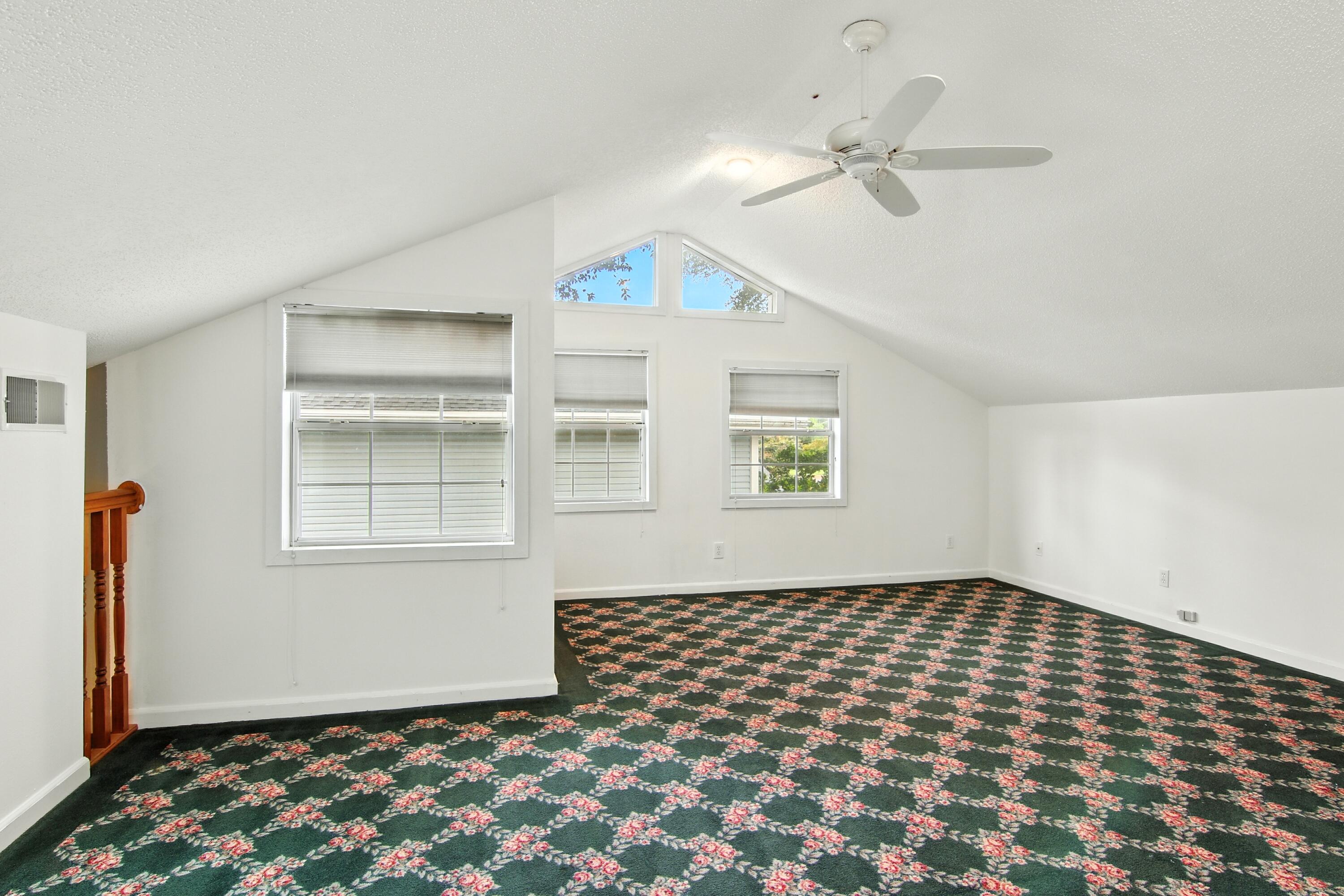 FOREST MANOR 3RD ADDN - Residential Lease